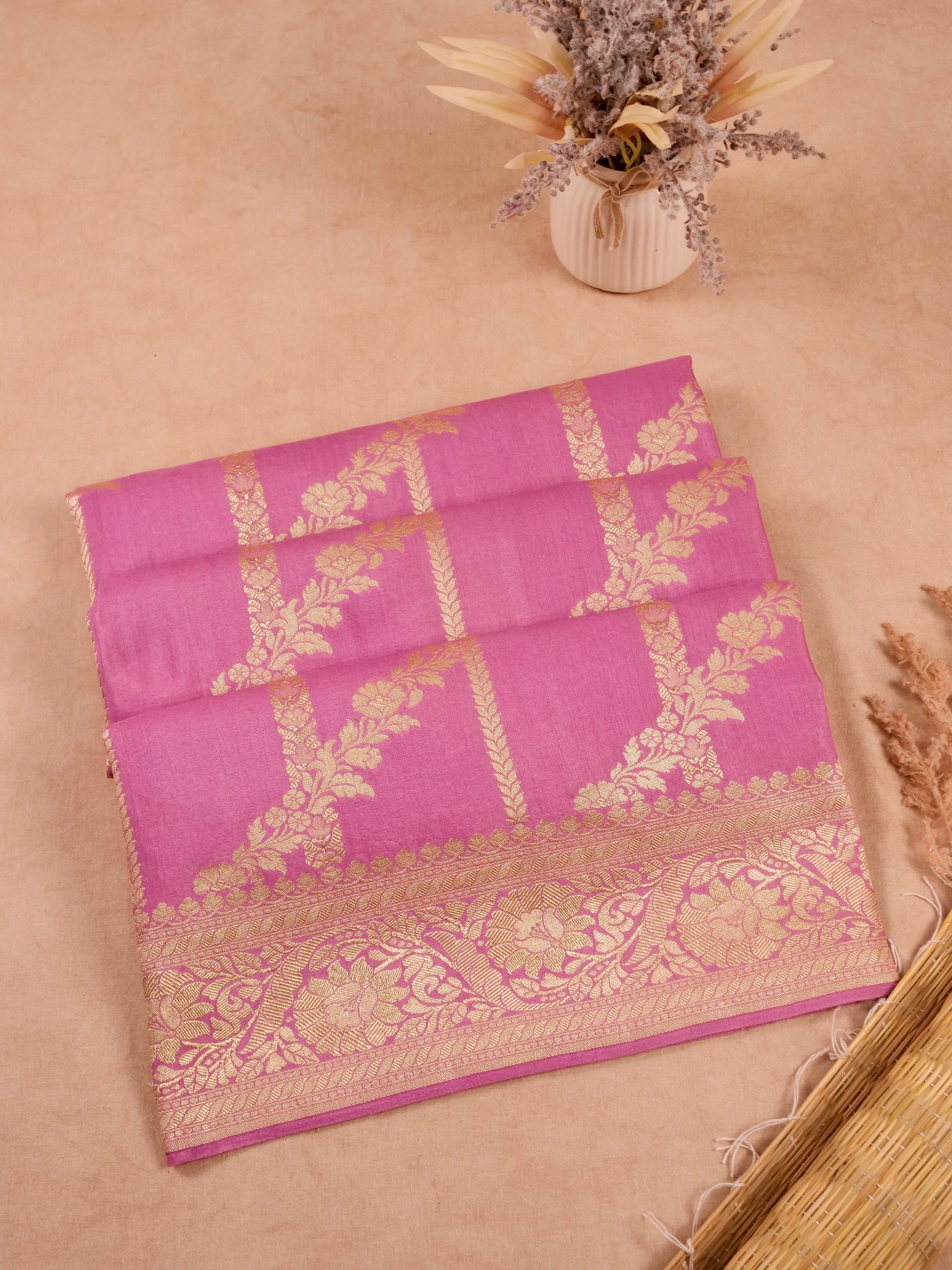 Handwoven Pink Banarasi Monga Silk Saree