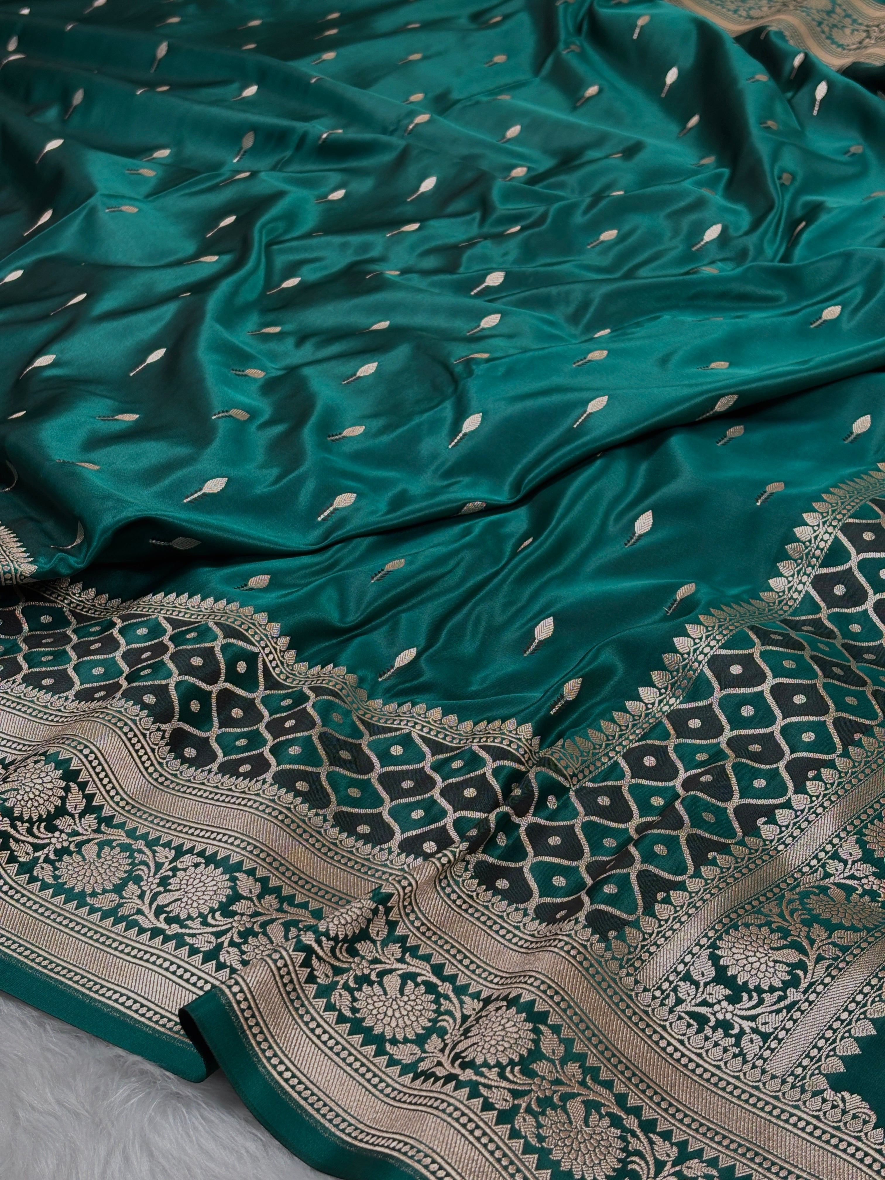 Mashru Katan Banarasi Saree