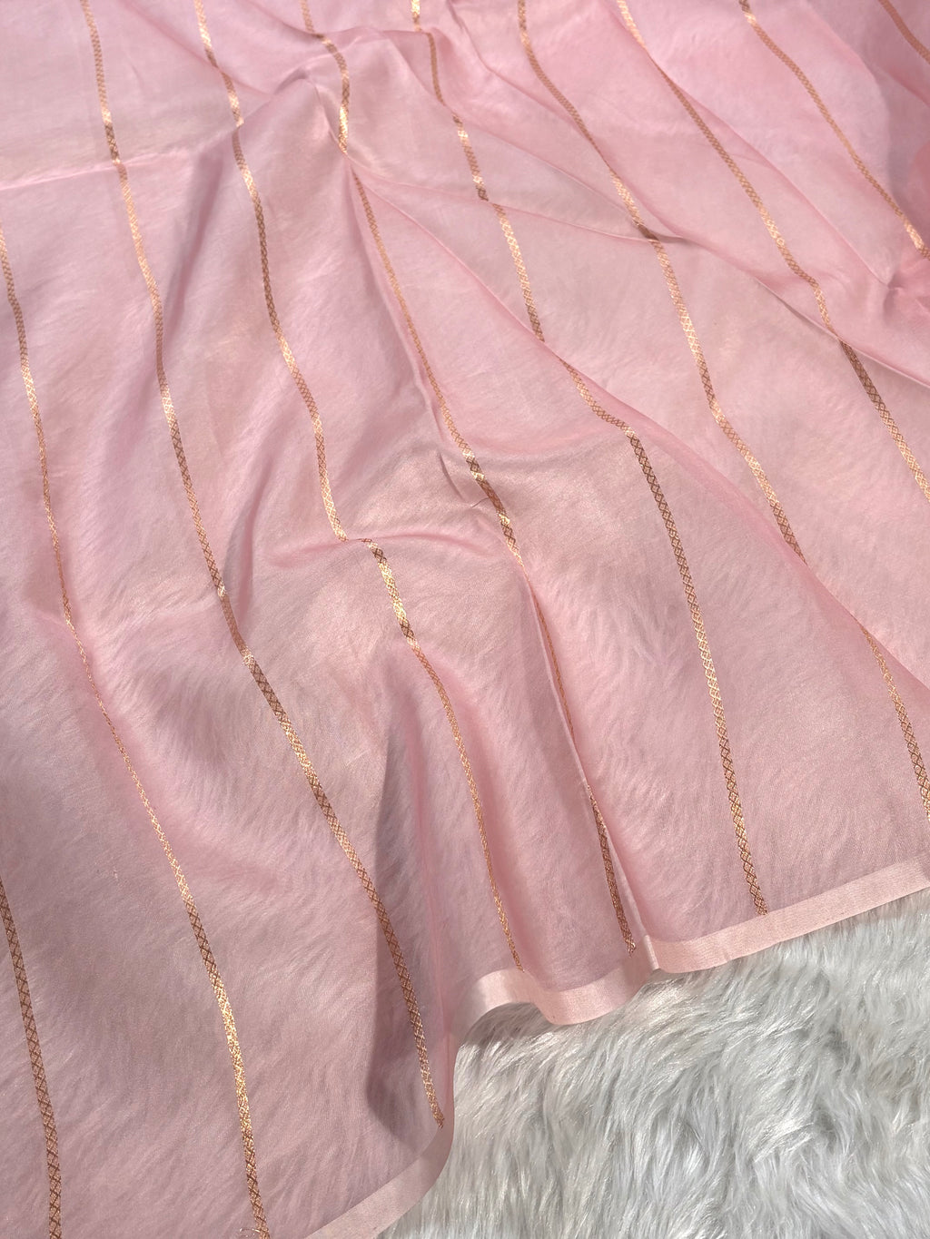 Pure Kora Organza Ombre Handloom Banarasi Saree
