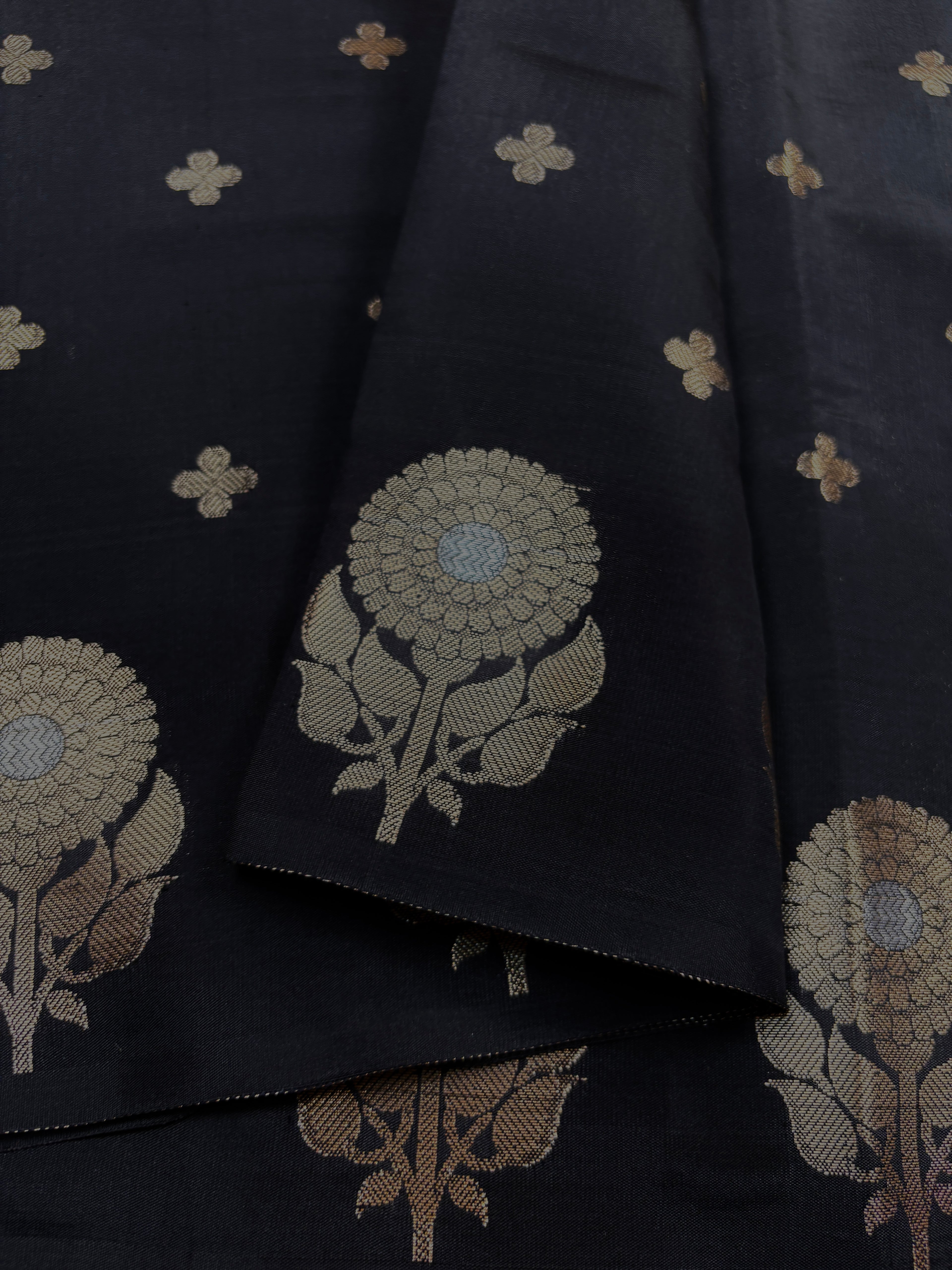 Banarasi Katan Alfi Buta Saree