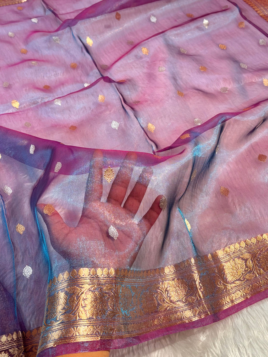 Pure Tissue Handloom Banarasi Saree