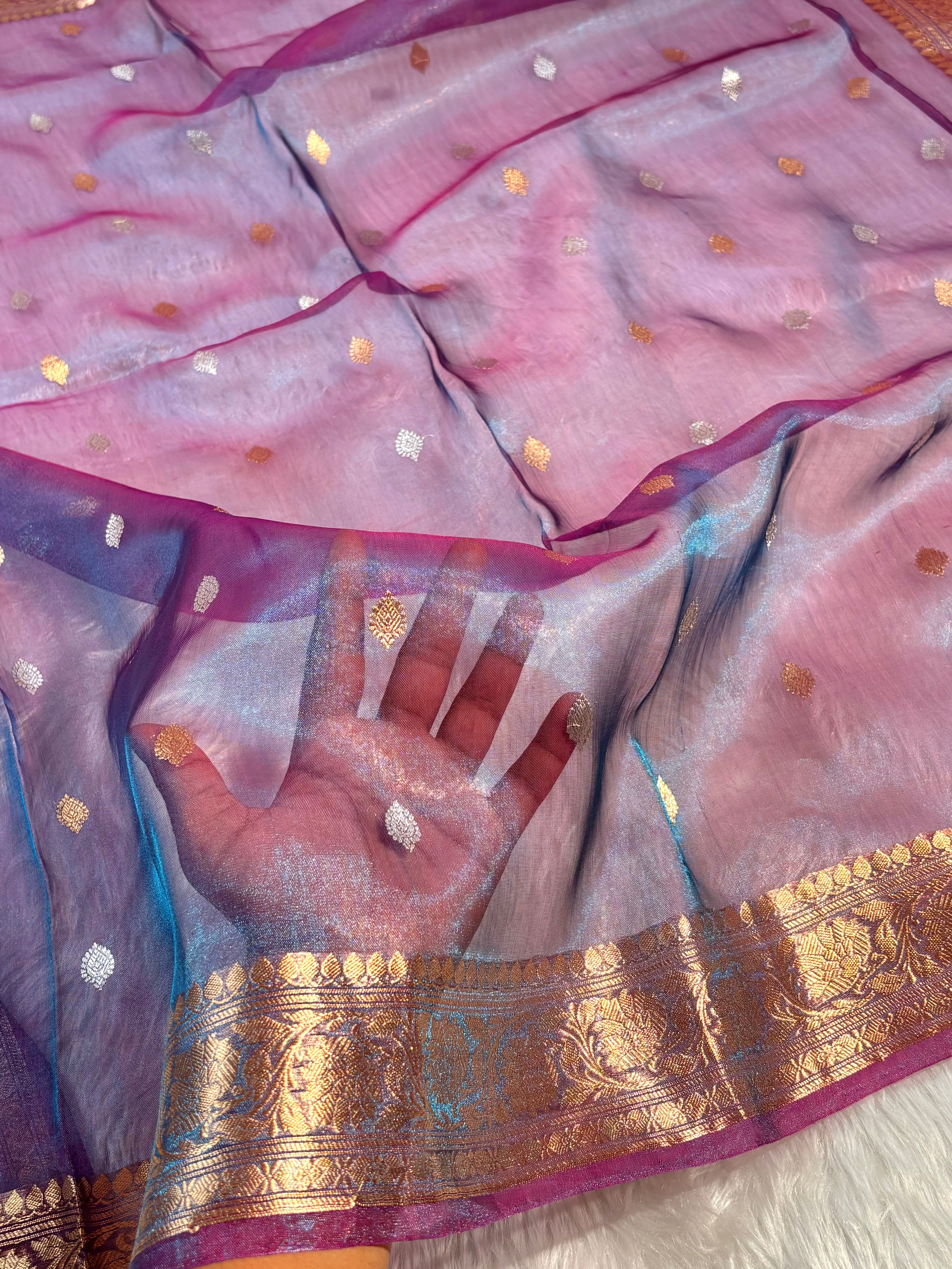 Pure Tissue Handloom Banarasi Saree