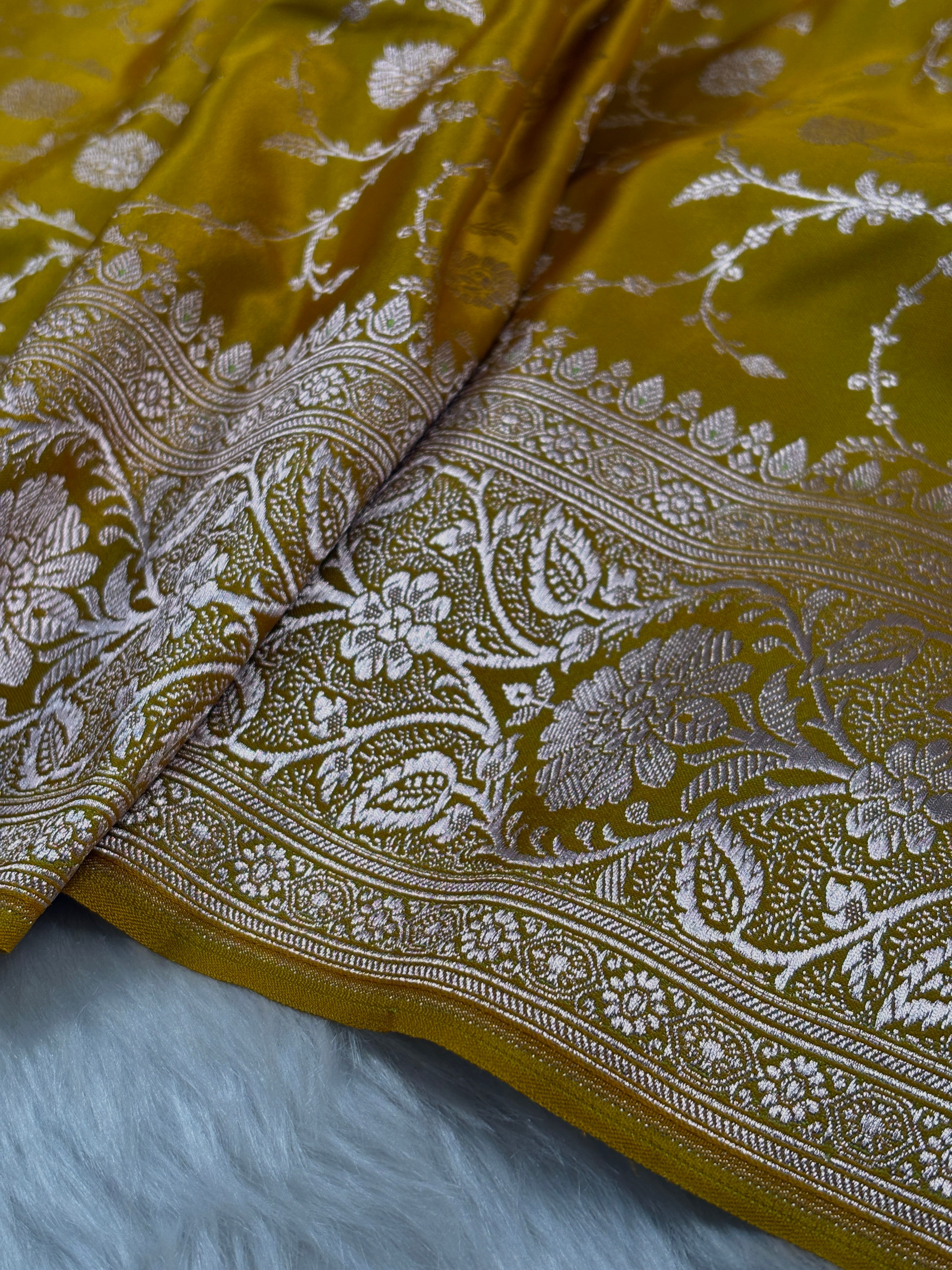 Mashru Katan Banarasi Saree