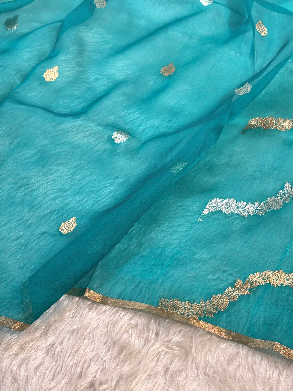 Pure Kora Organza Handloom Banarasi Saree