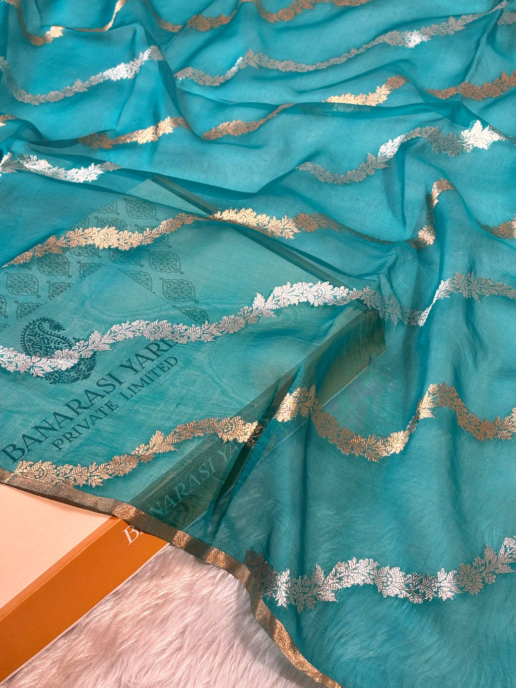 Pure Kora Organza Handloom Banarasi Saree