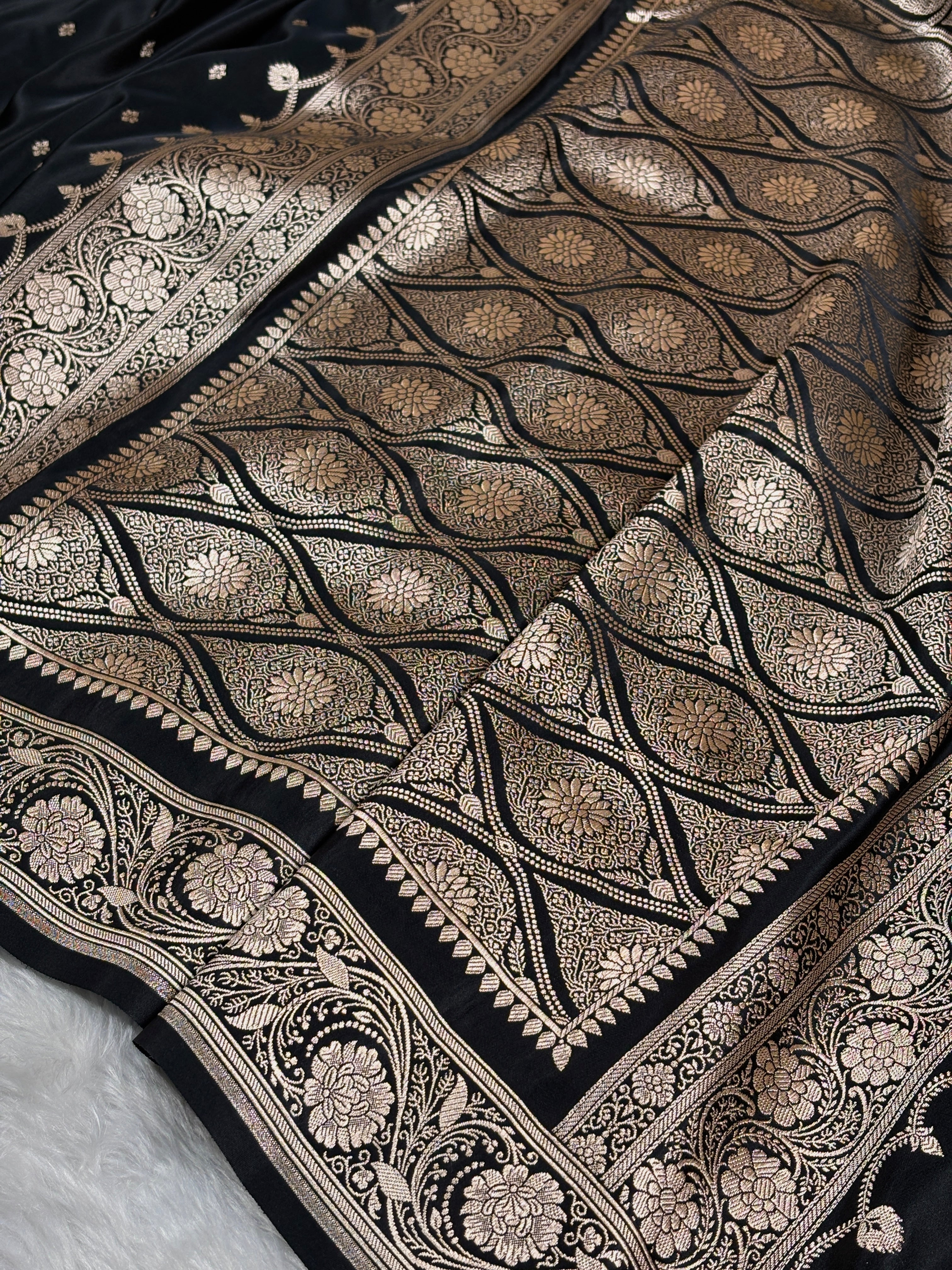 Mashru Katan Banarasi Saree