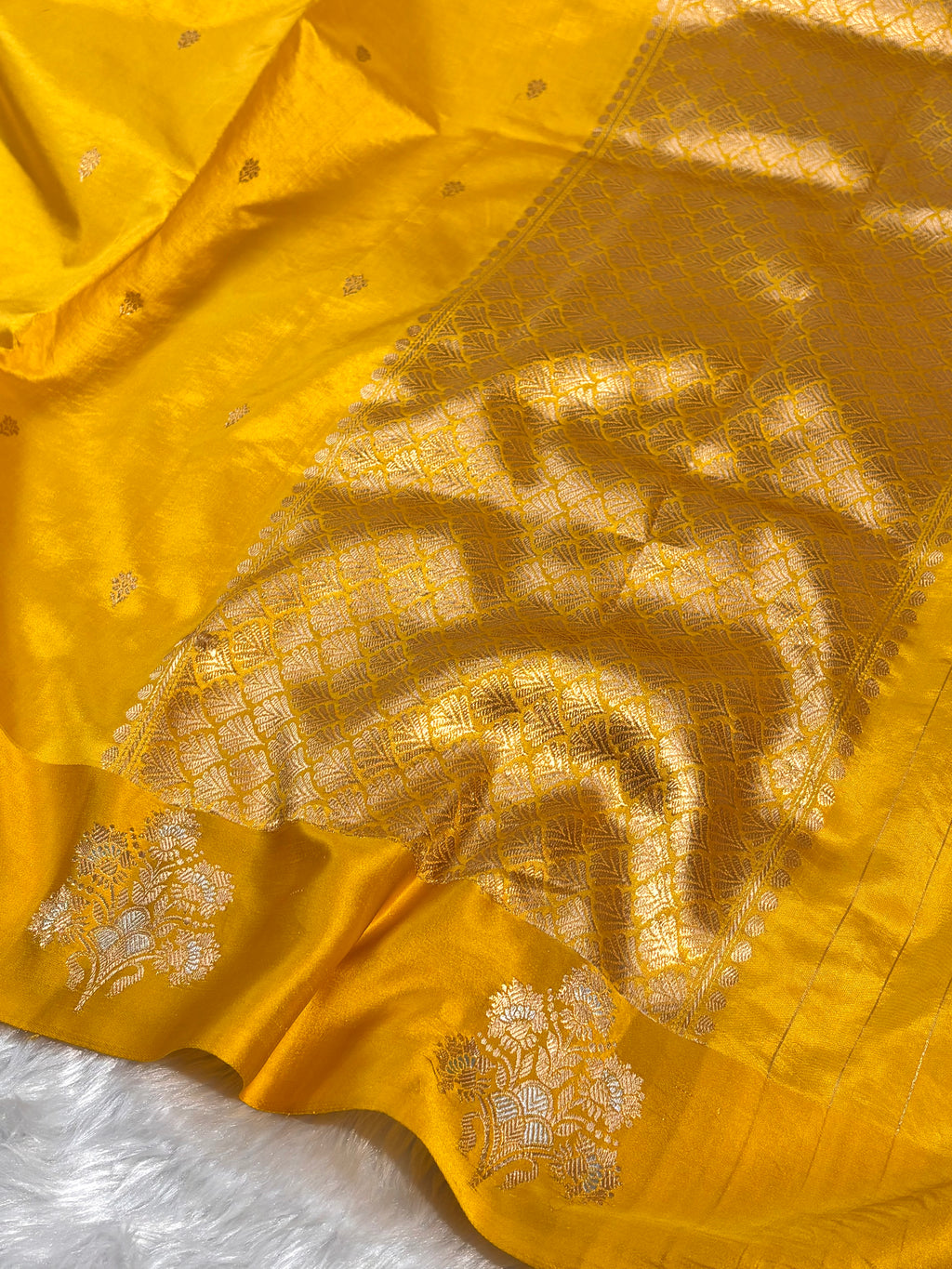 Pure Katan Alfi Handloom Banarasi Saree