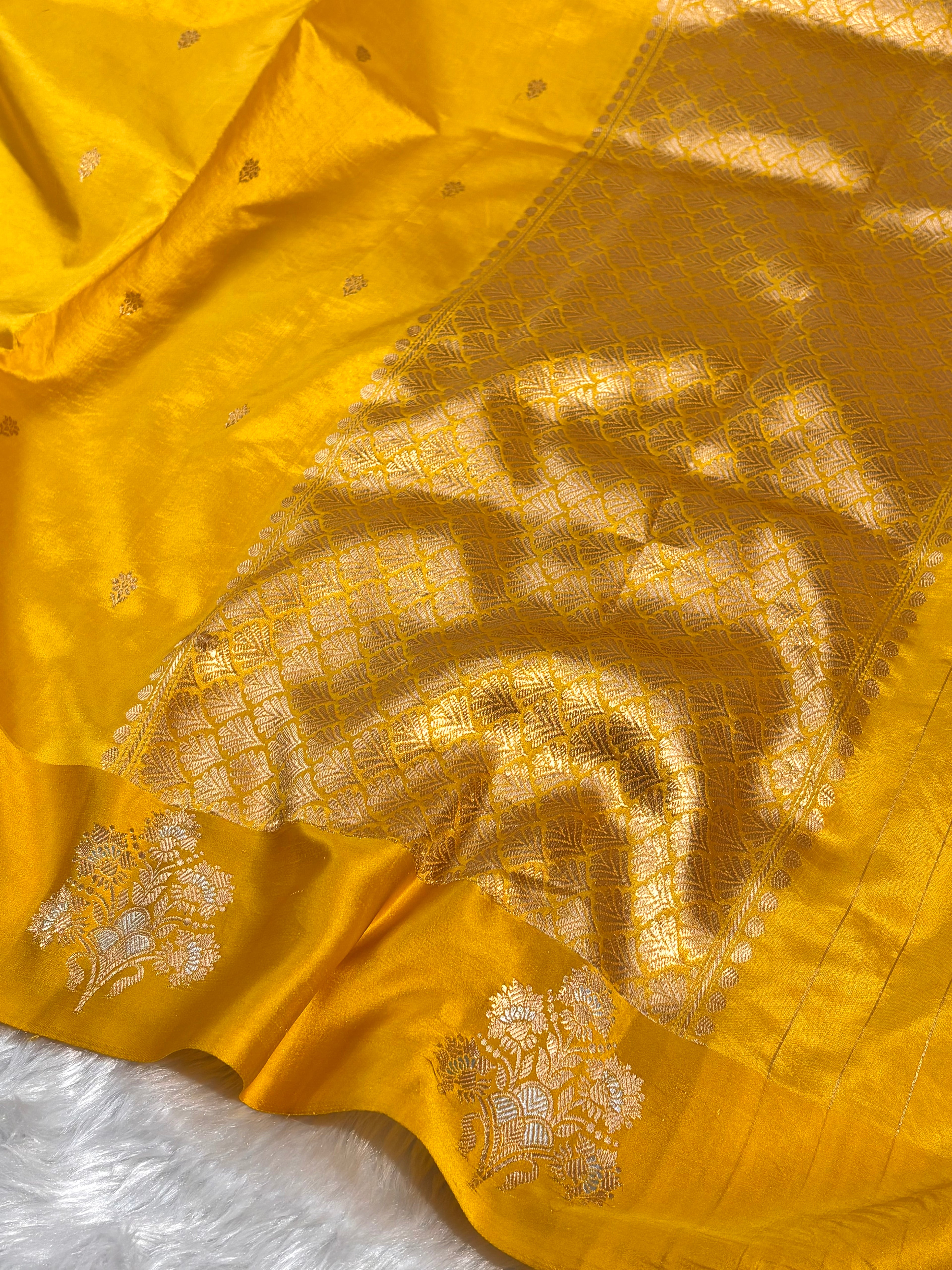 Pure Katan Alfi Handloom Banarasi Saree