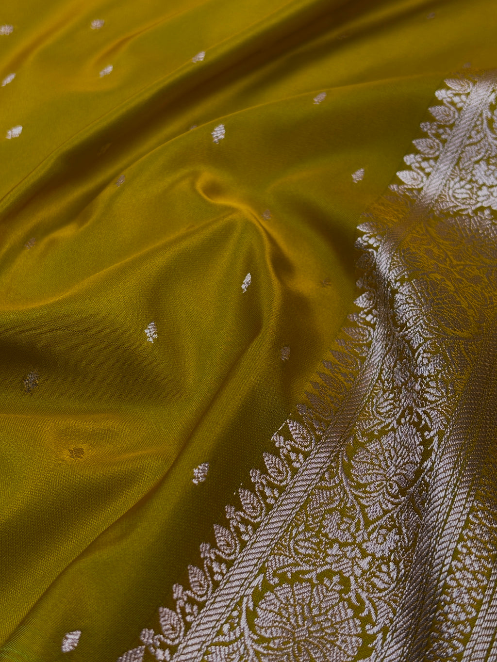 Mashru Katan Banarasi Saree