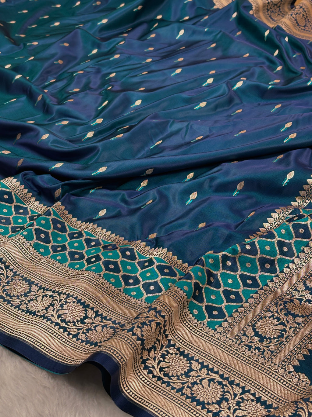 Mashru Katan Banarasi Saree