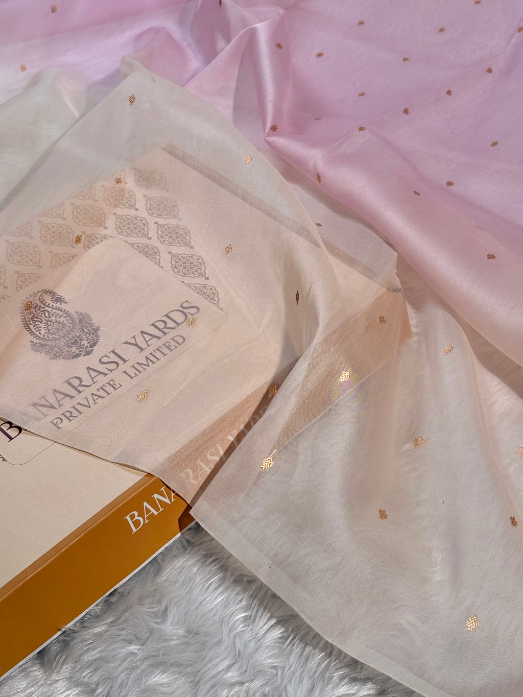 Pure Kora Organza Ombre Handloom Banarasi Saree