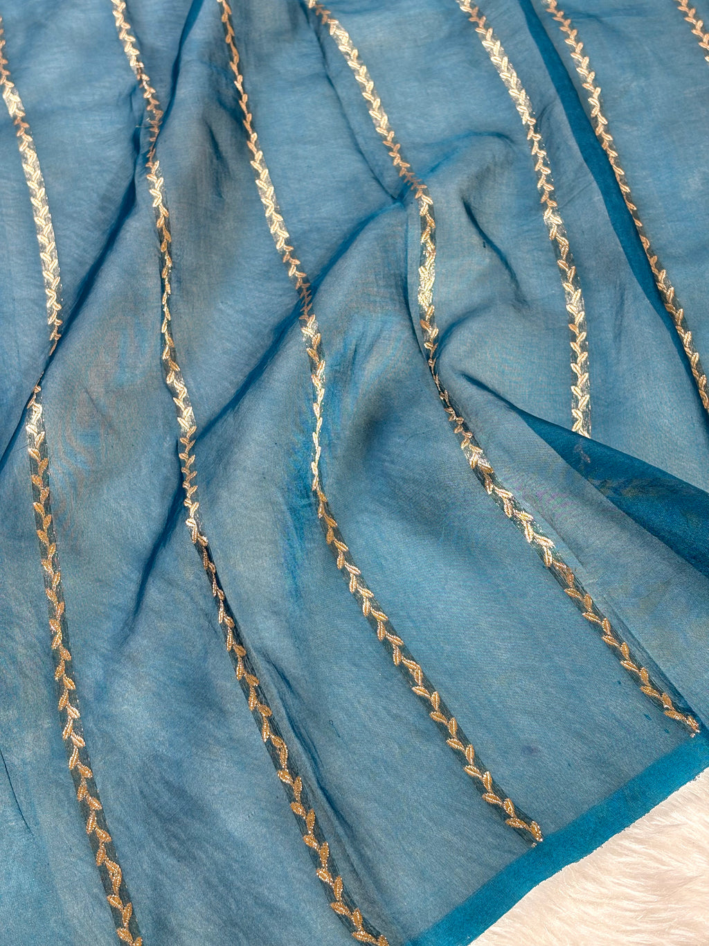 Pure Kora Organza Ombre Handloom Saree