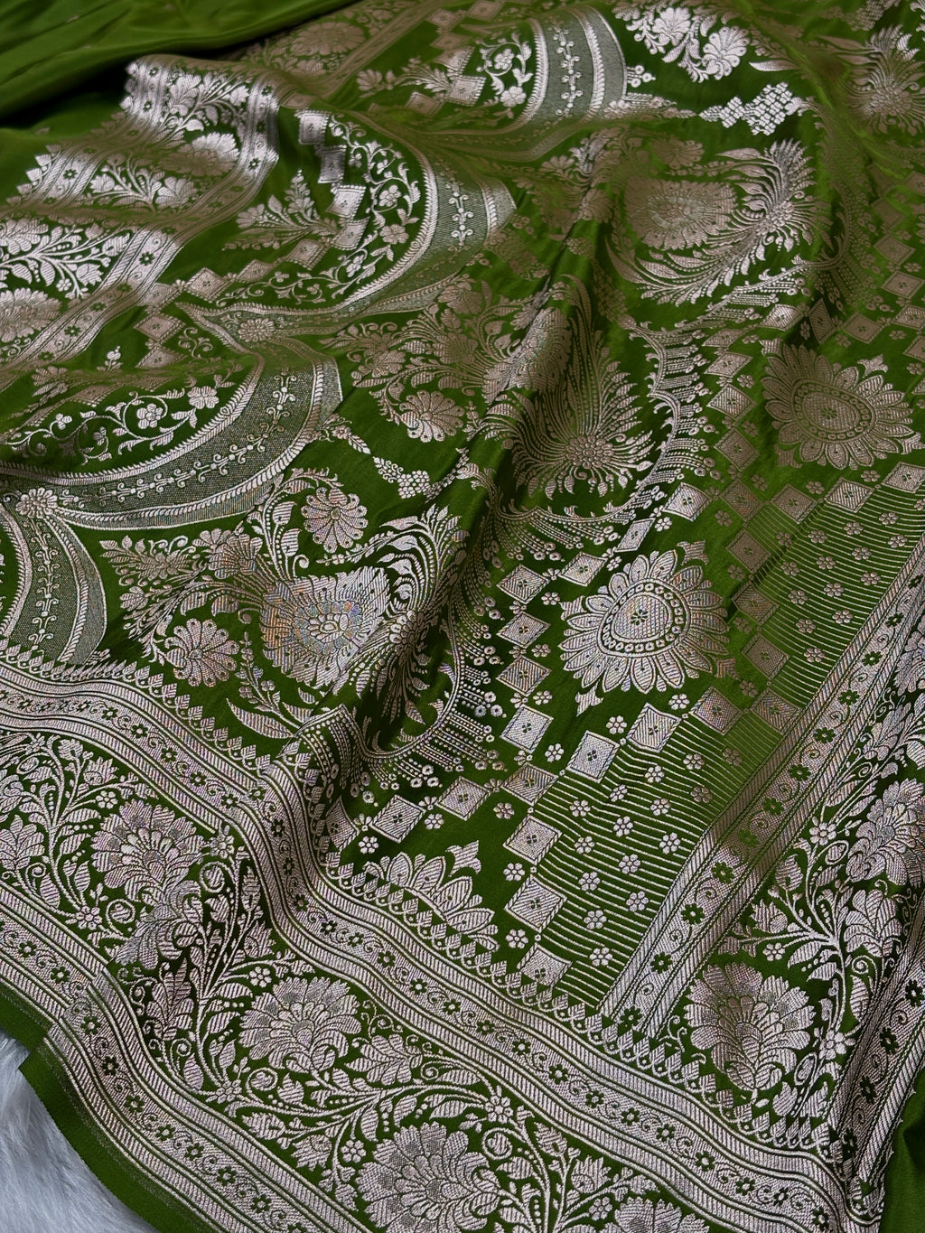 Mashru Katan Banarasi Saree