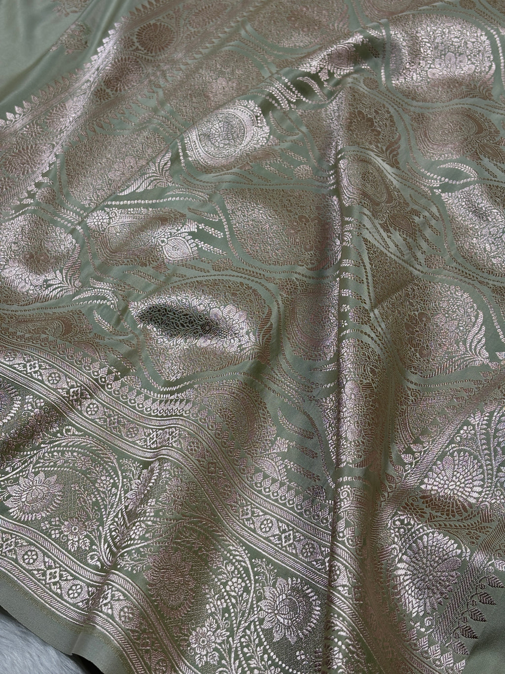 Mashru Katan Banarasi Saree