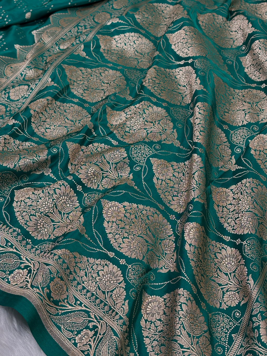 Mashru Katan Banarasi Saree