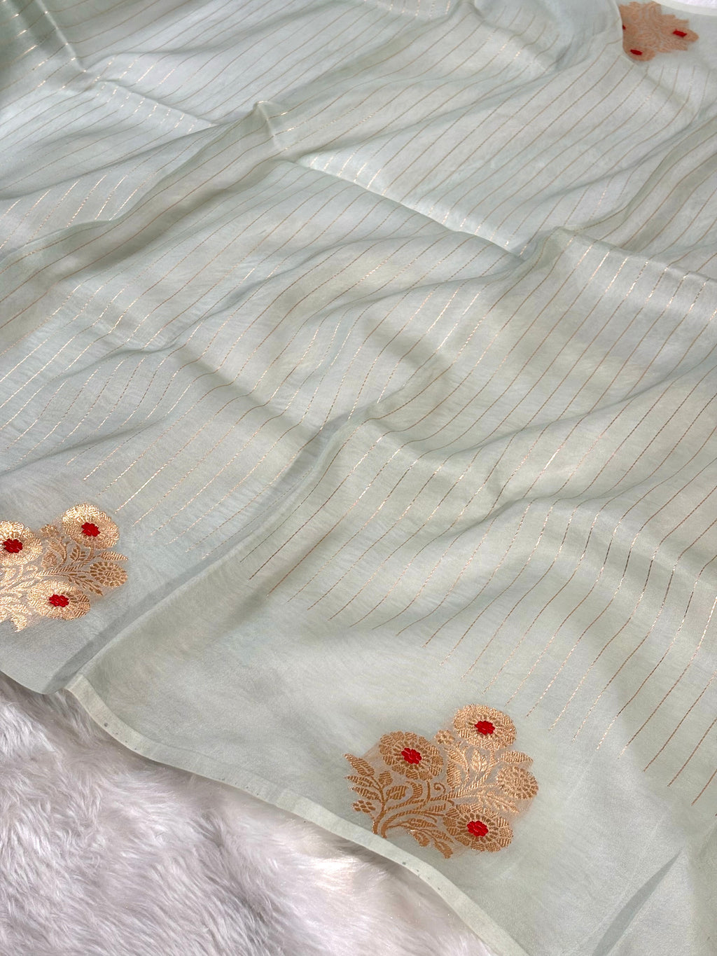 Pure Kora Organza Meena Handloom Banarasi Saree