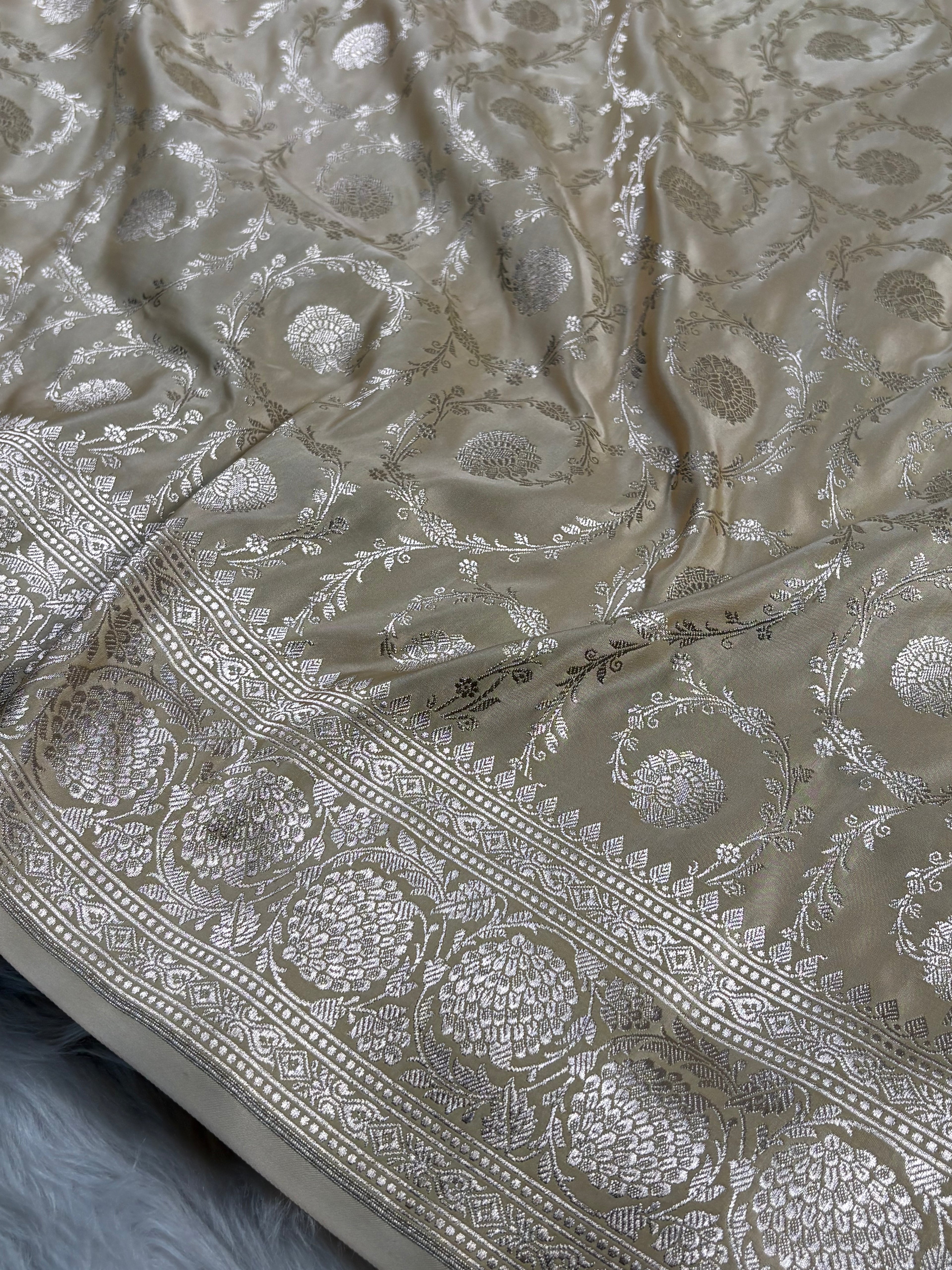 Mashru Katan Banarasi Saree