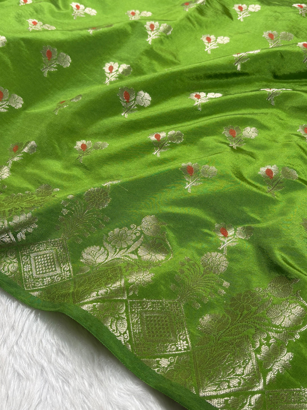 Soft Silk Banarasi Saree