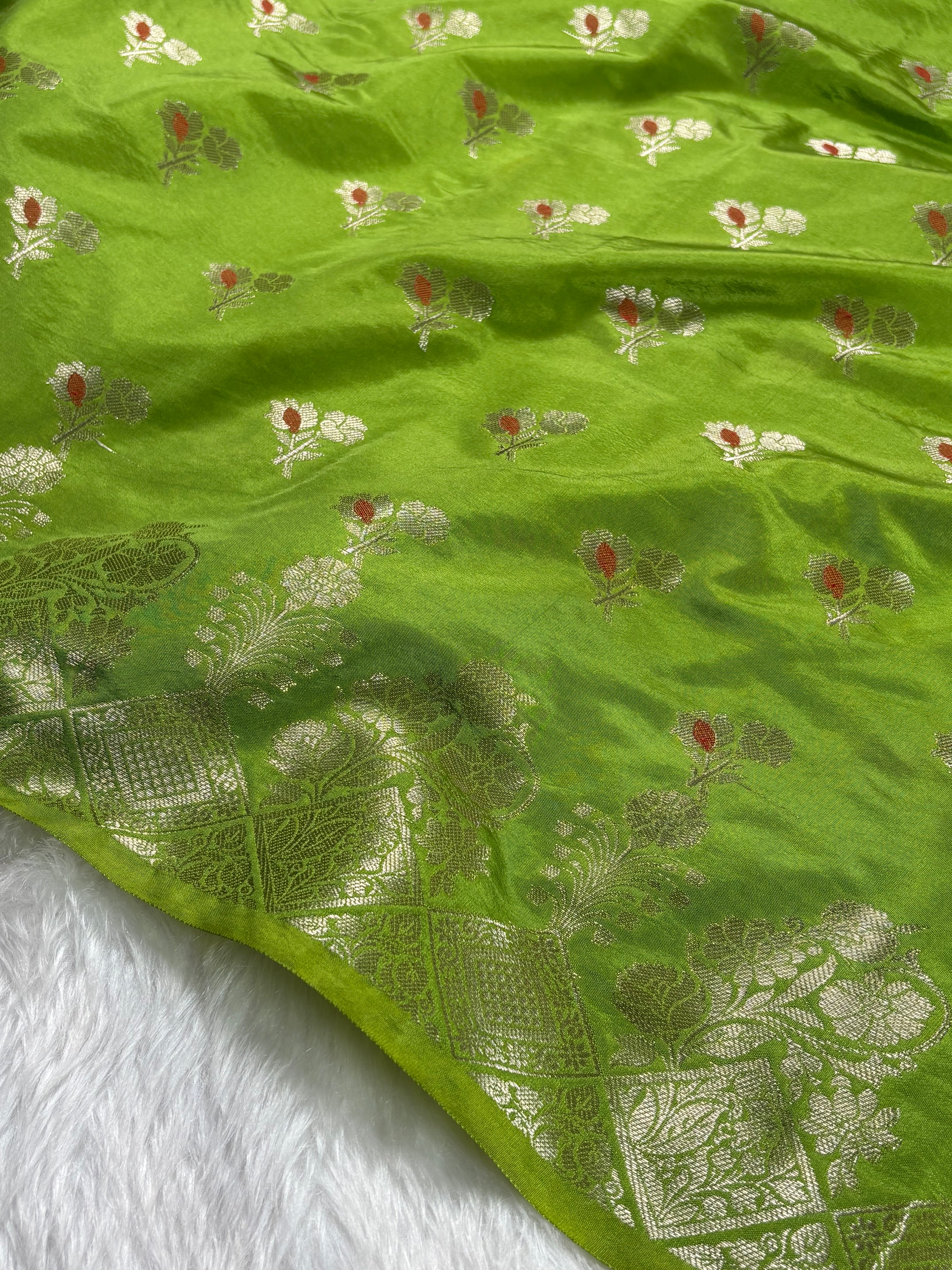 Soft Silk Banarasi Saree
