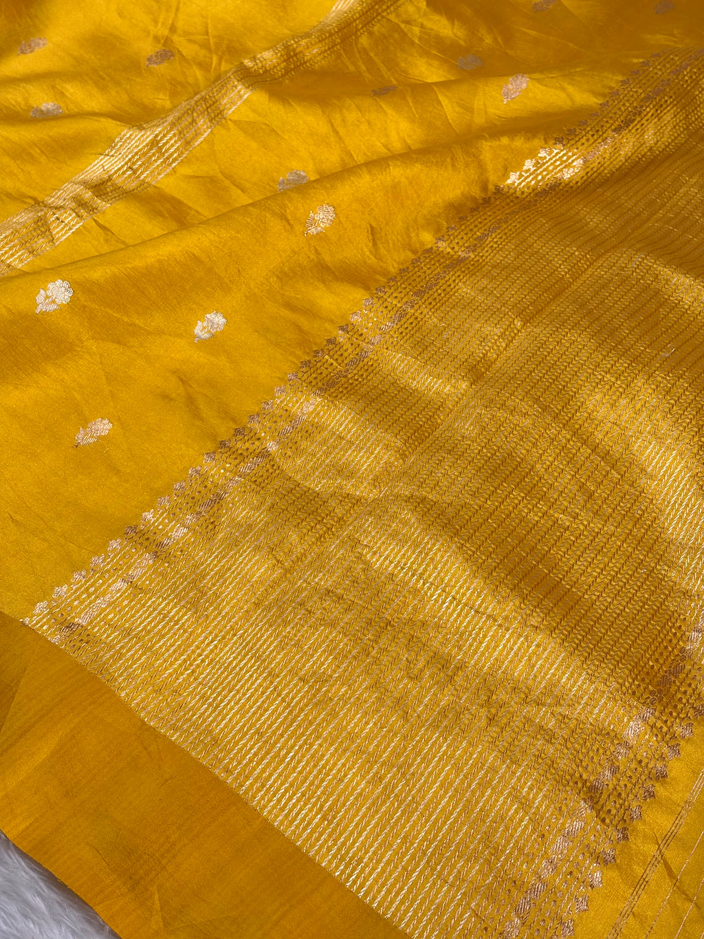 Pure Katan Silk Handloom Banarasi Saree