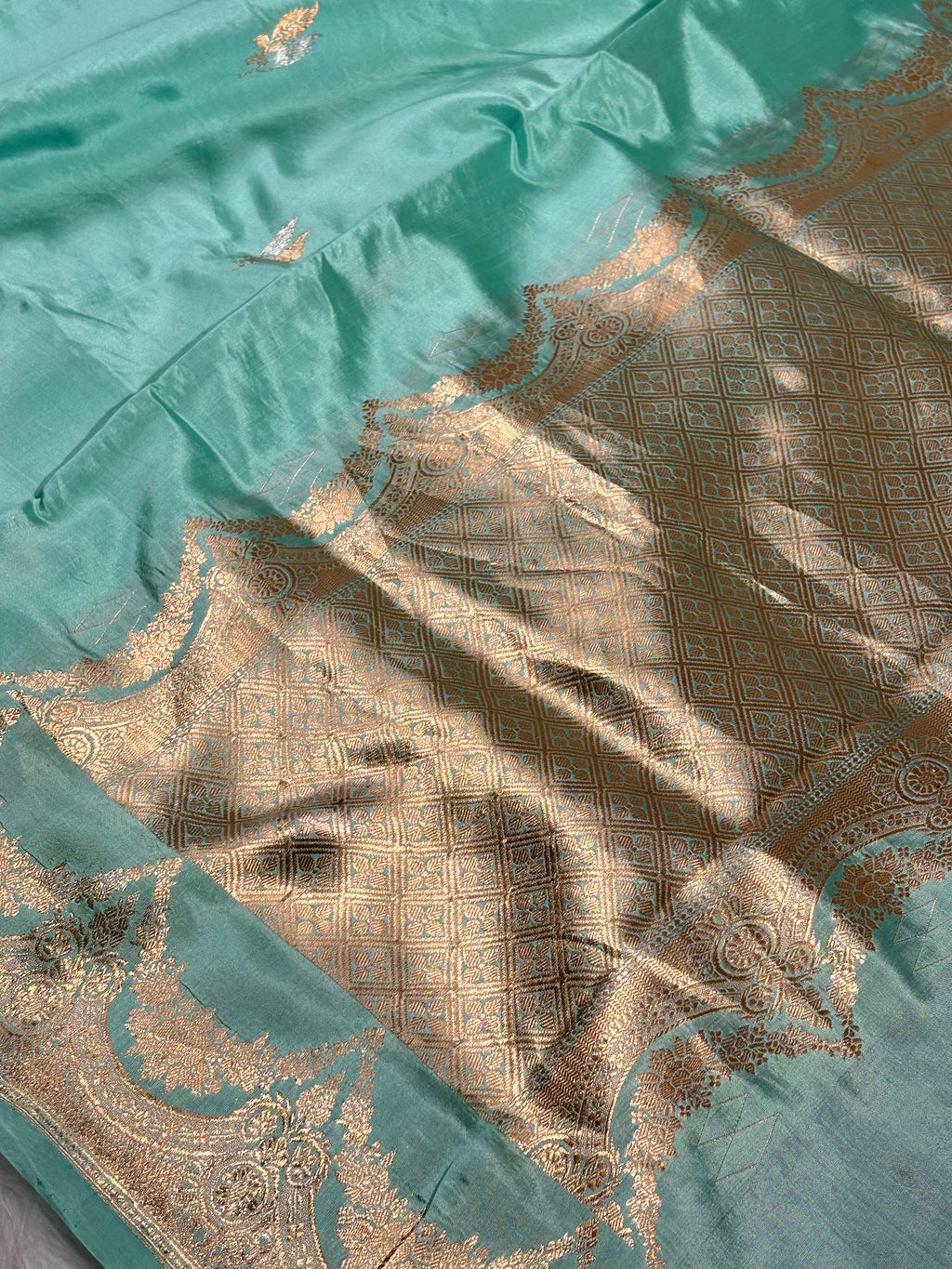 Pure Katan Silk Alfi Handloom Banarasi Saree