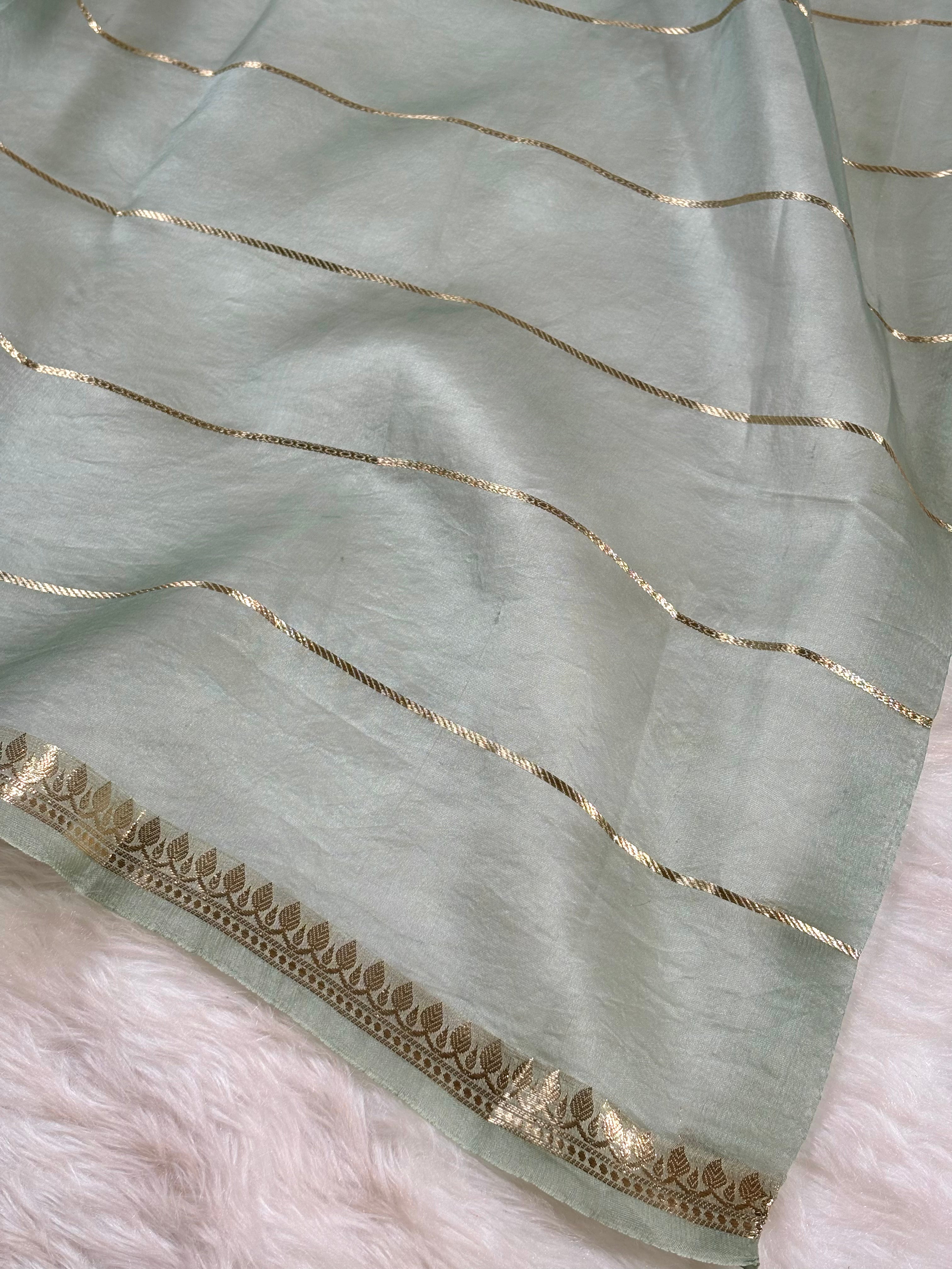 Pure Kora Organza Ombre Banarasi Saree