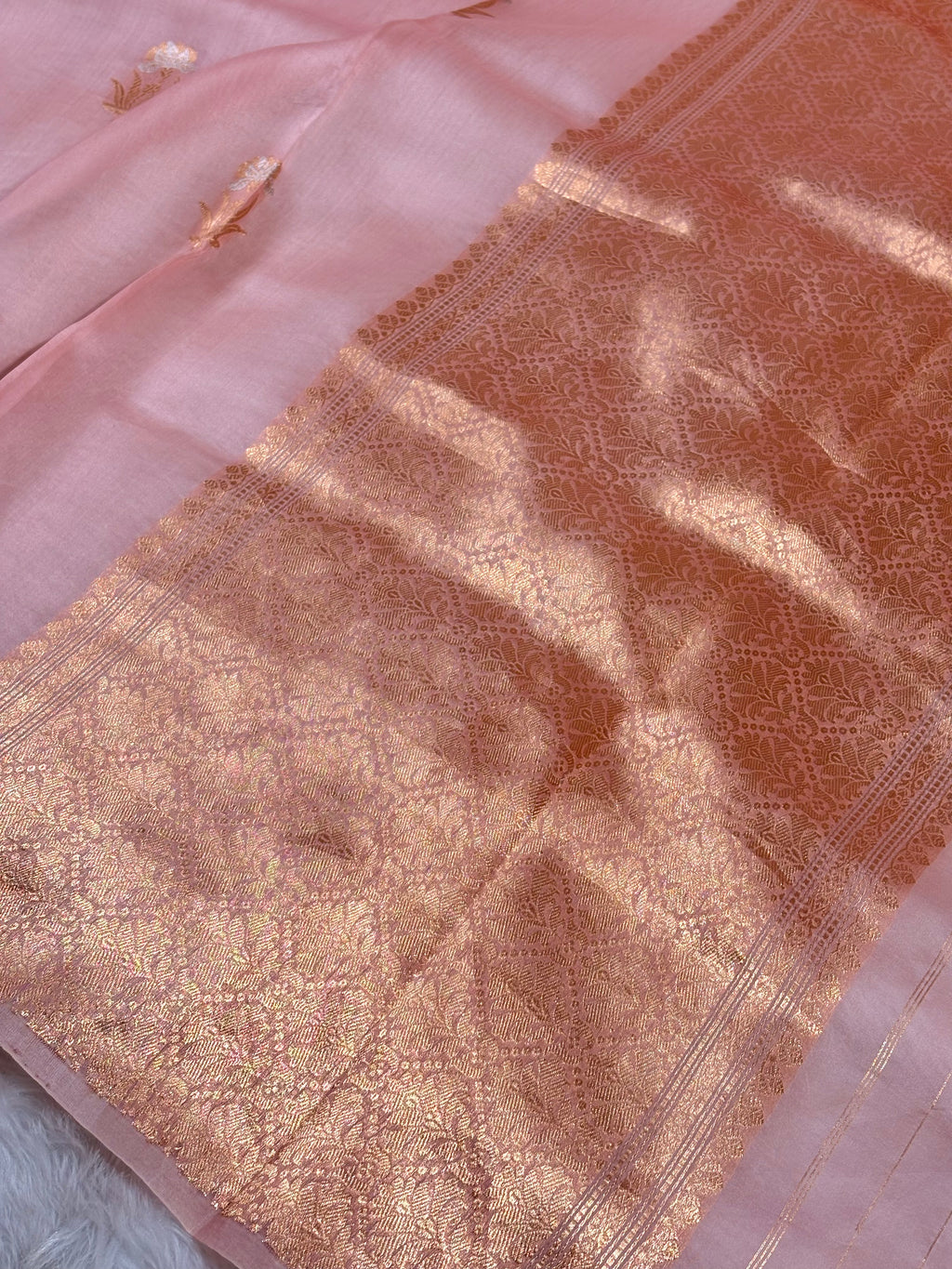 Pure Kora Organza Alfi Handloom Banarasi Saree