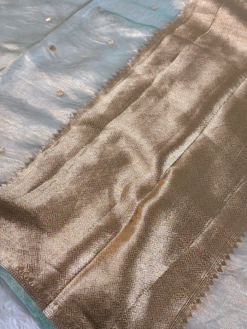 Pure Tishu Silk Banarasi Saree