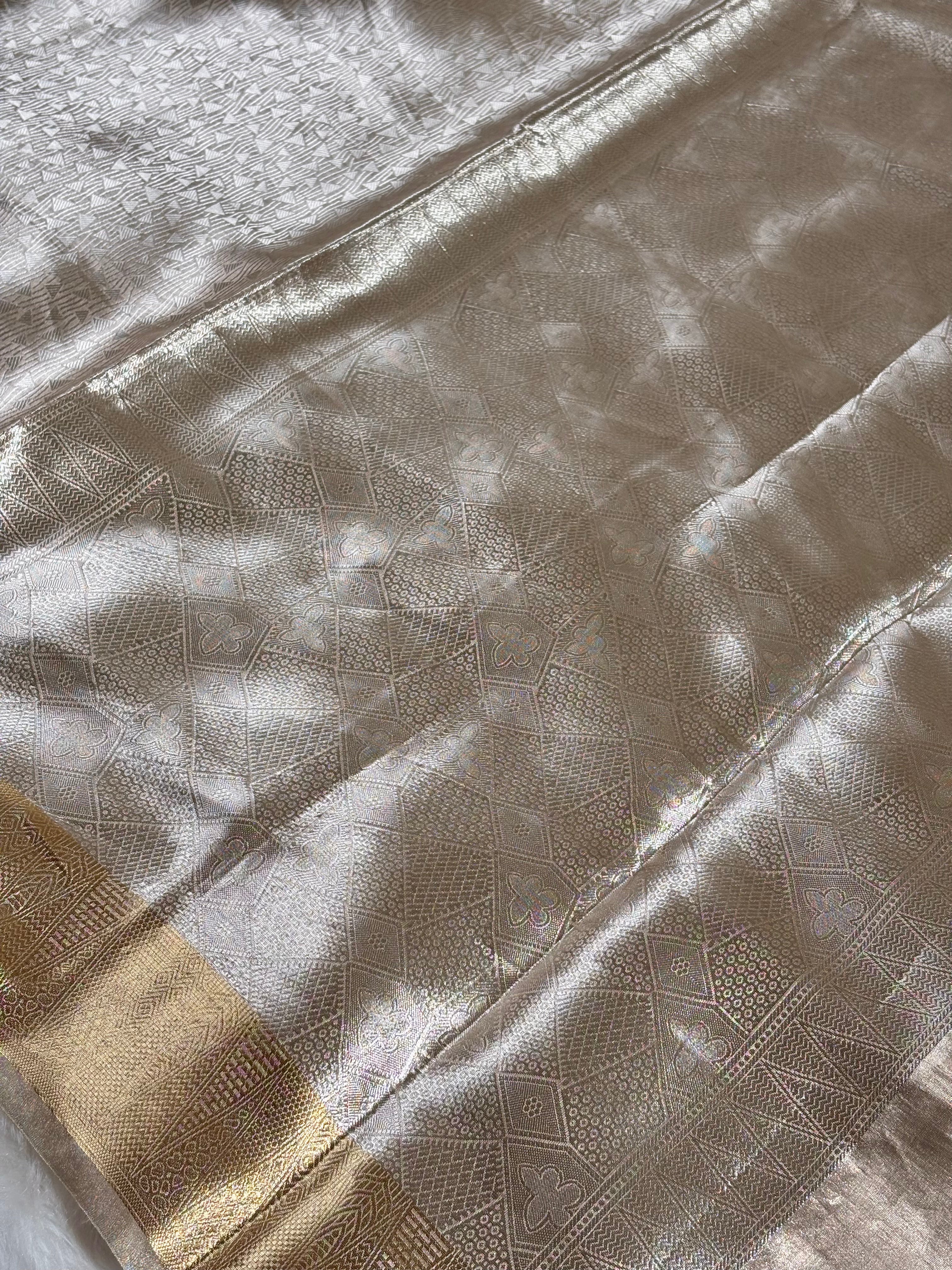 Pure Molten Tishu BanarasI Saree