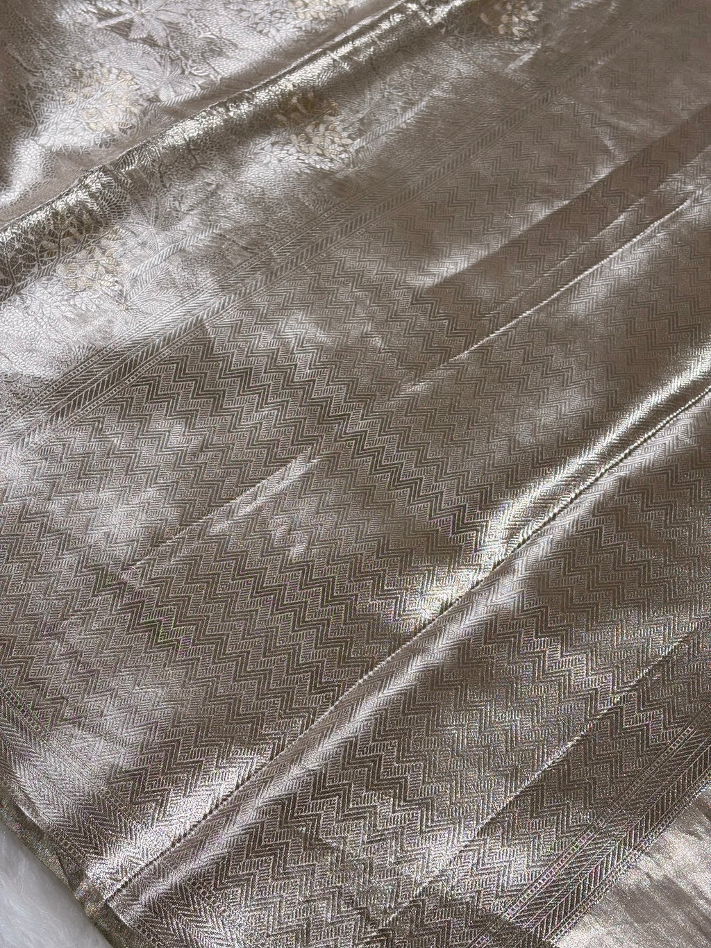 Pure Tishu Molten Alfi Banarasi Saree