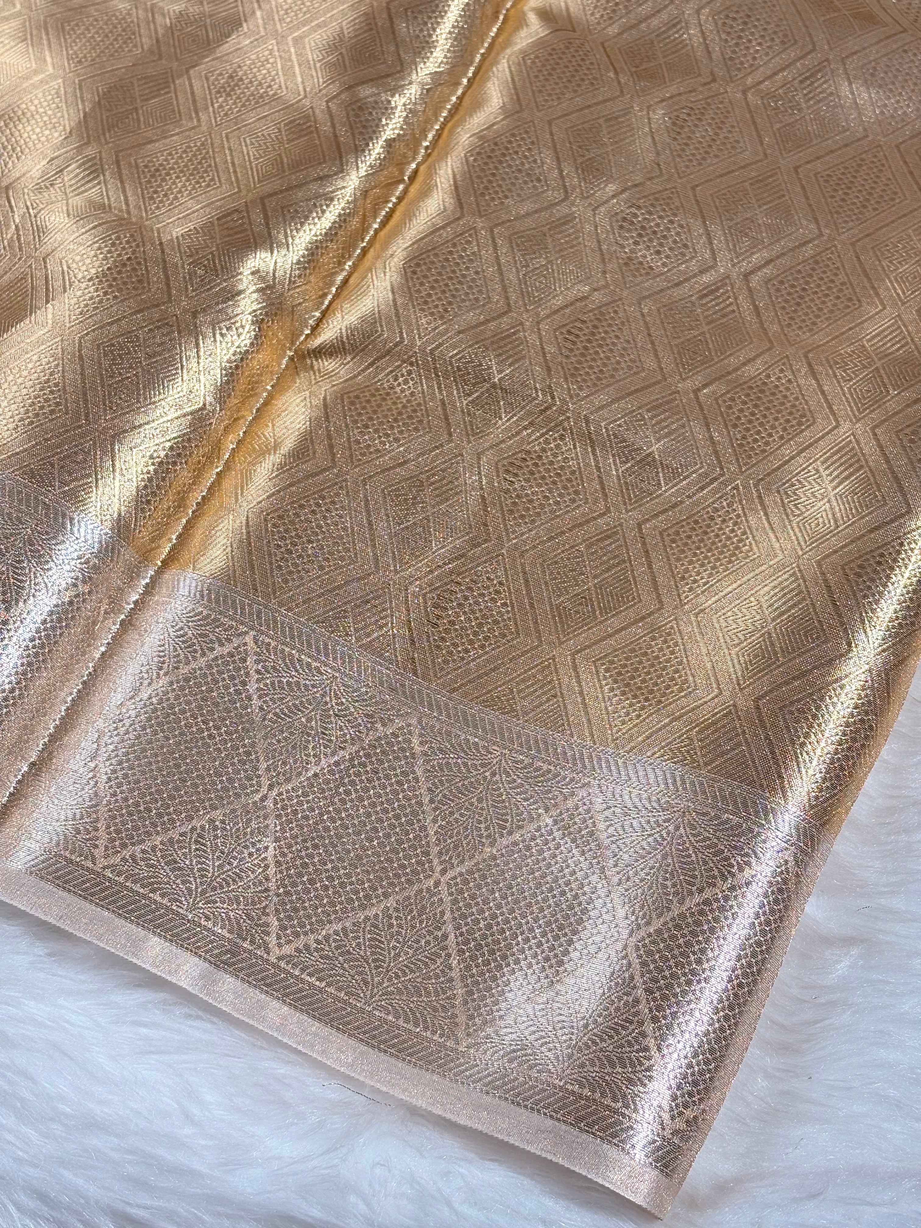 Pure Molten Tishu banarasi Saree