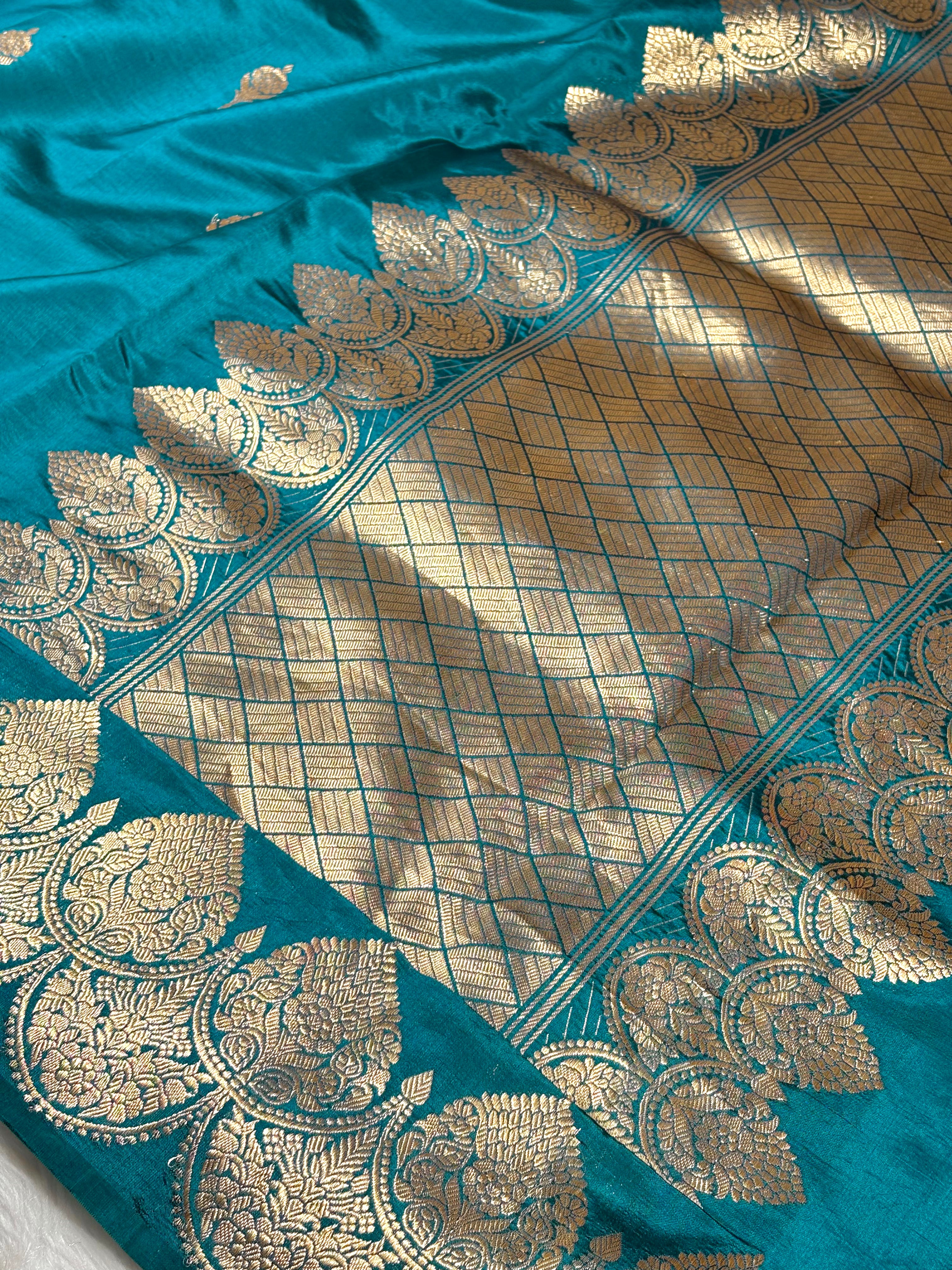 Pure Katan Silk Handloom Banarasi Saree