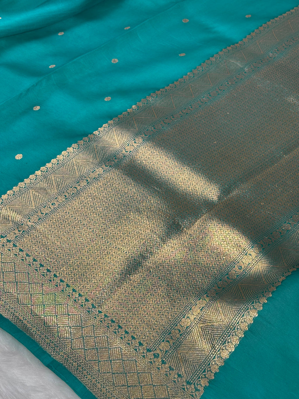 Pure Kora Organza Handloom Banarasi Saree