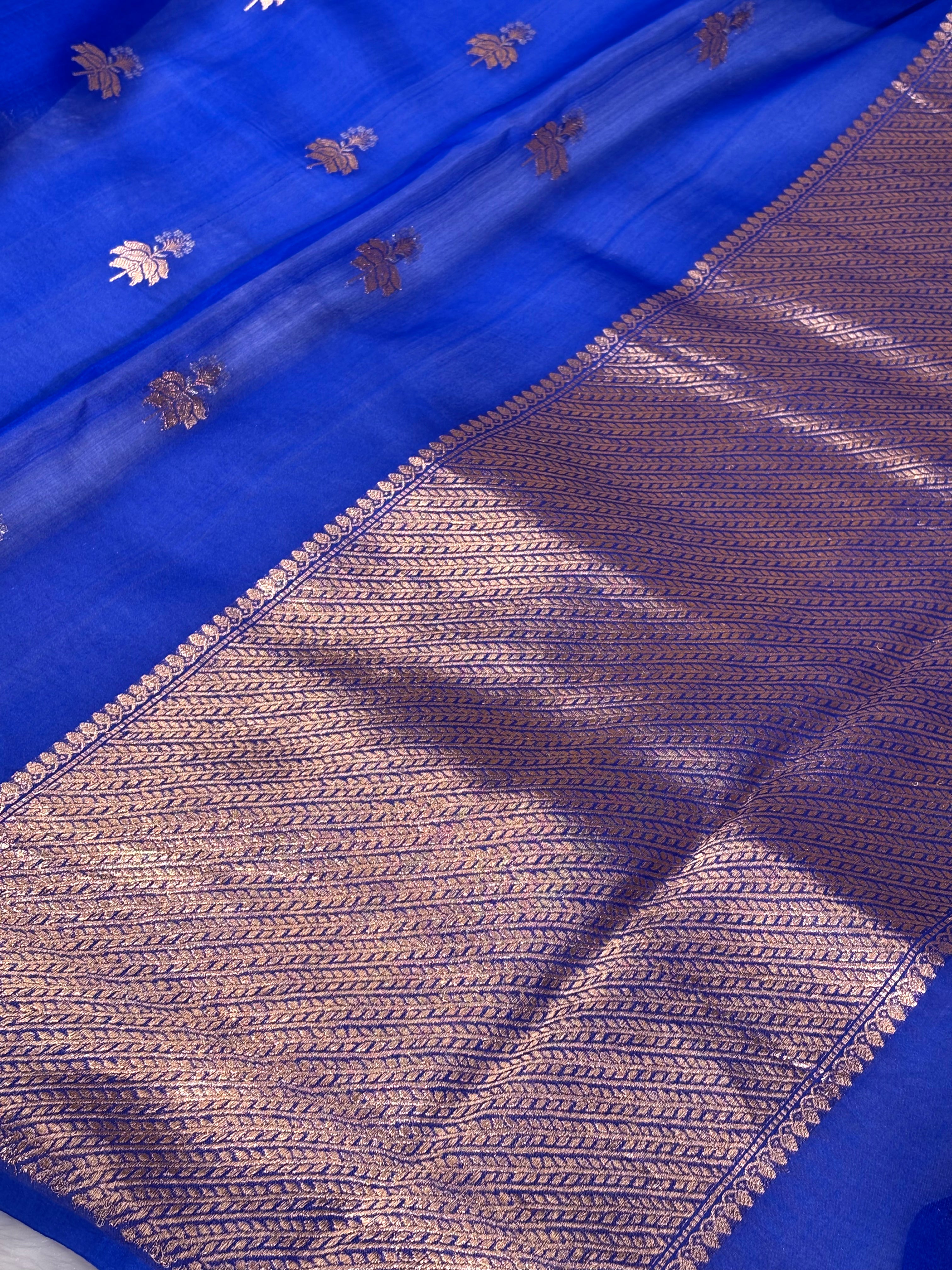 Pure Kora Organza Alfi Handloom Banarasi Saree