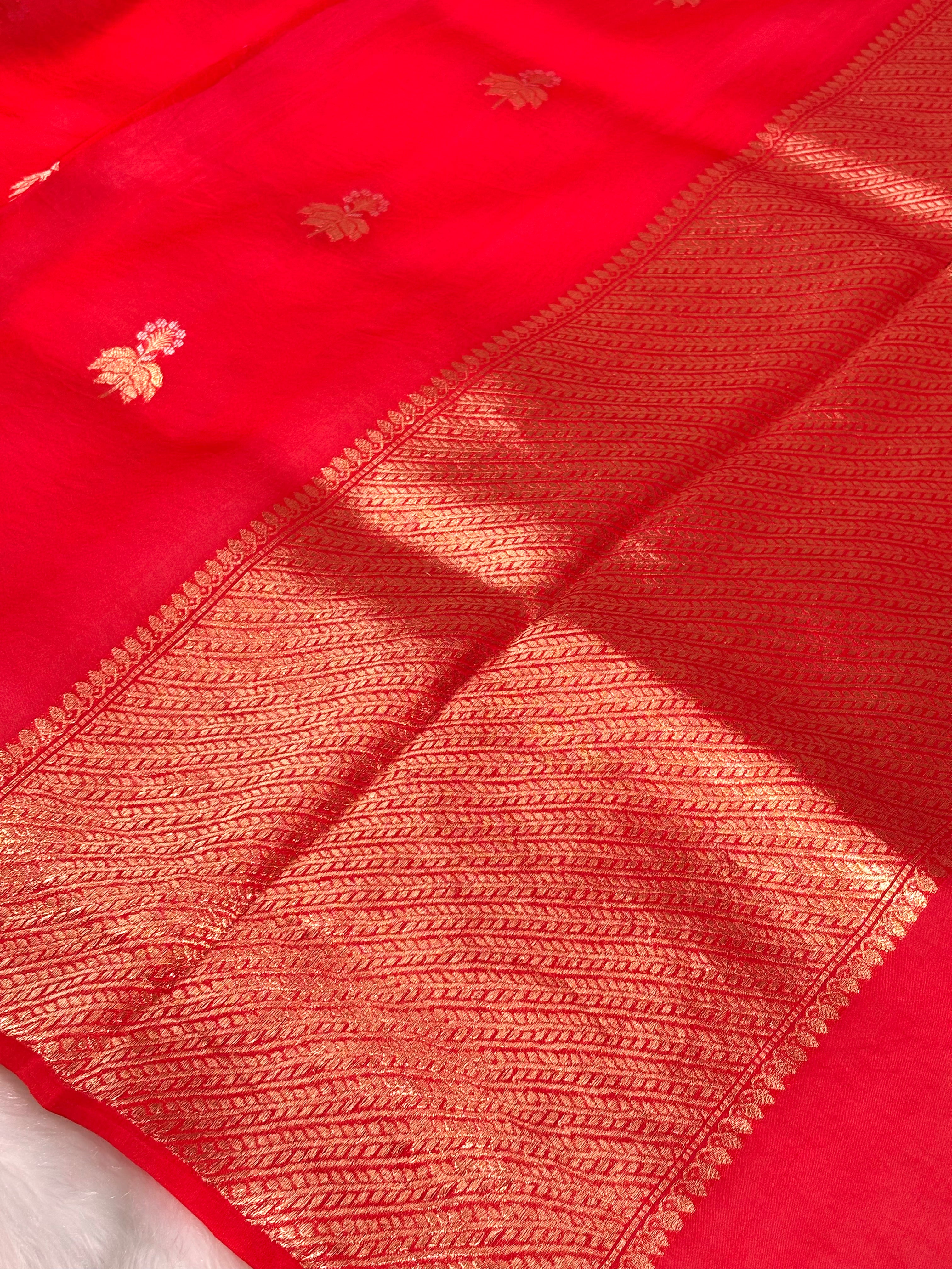 Pure Kora Organza Alfi Handloom Banarasi Saree