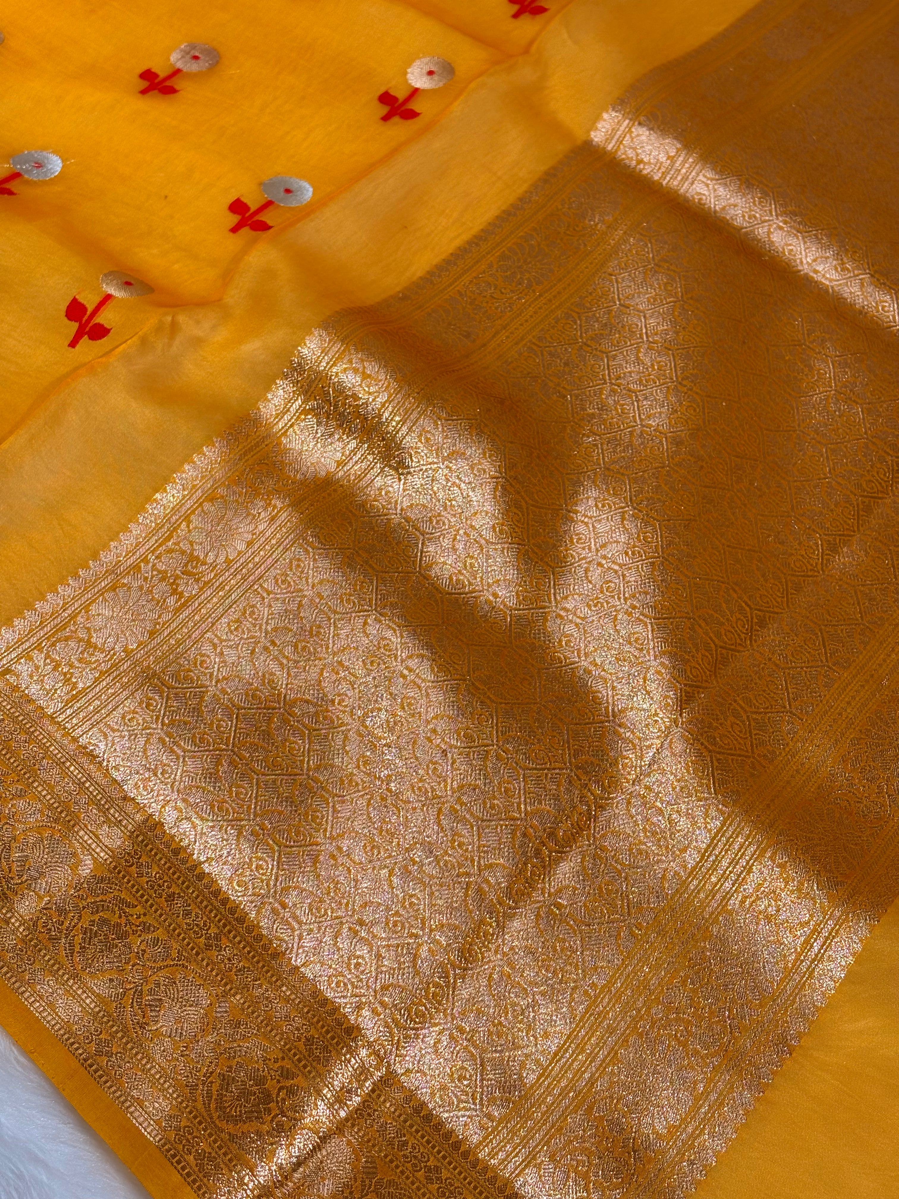 Pure Kora Organza Alfi Handloom Banarasi Saree
