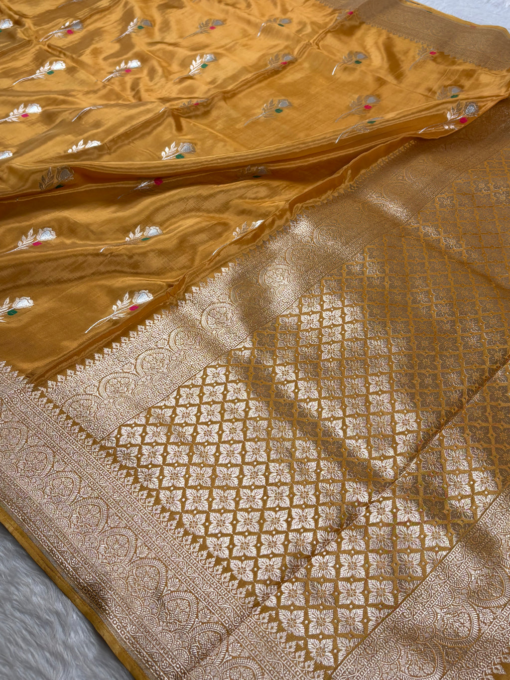 HO Crap Silk Mina Banarasi Saree