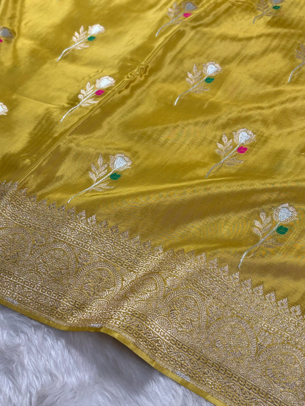 HO Crap Silk Mina Banarasi Saree