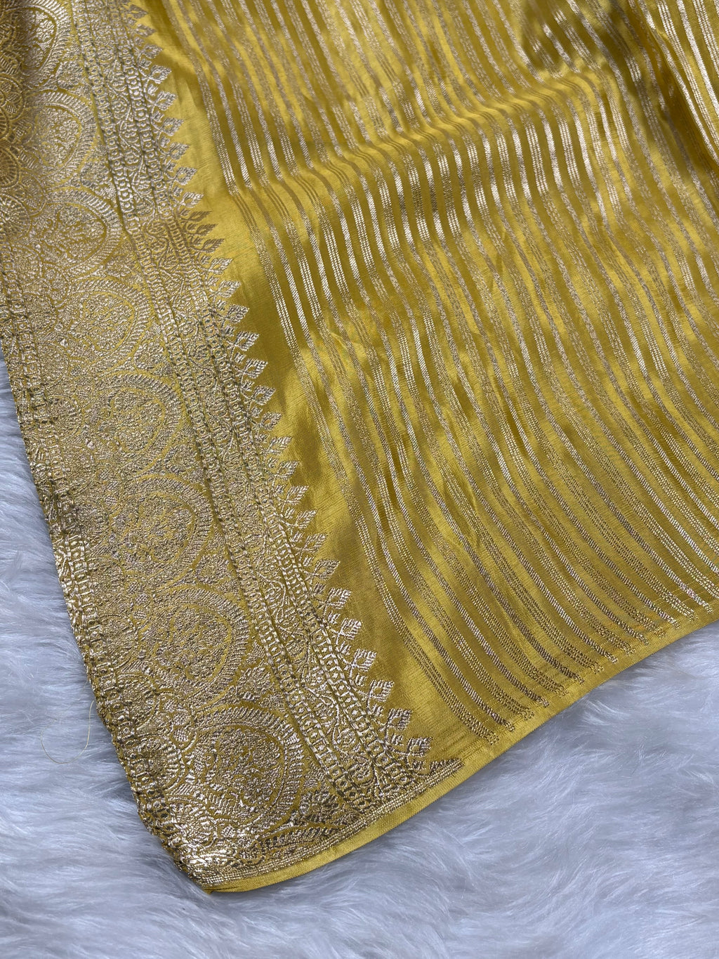 HO Crap Silk Mina Banarasi Saree