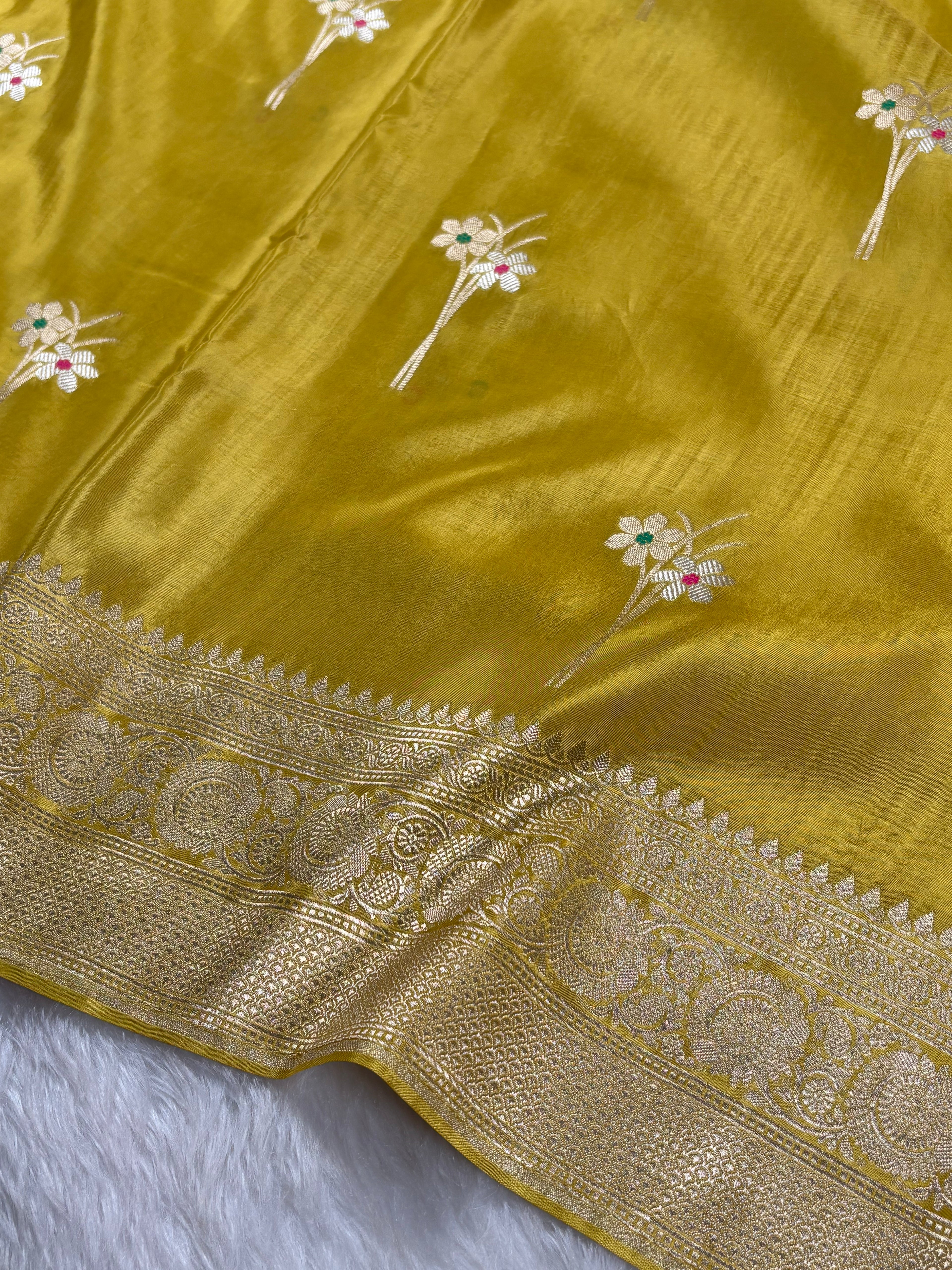 HO Crap Silk Mina Banarasi Saree