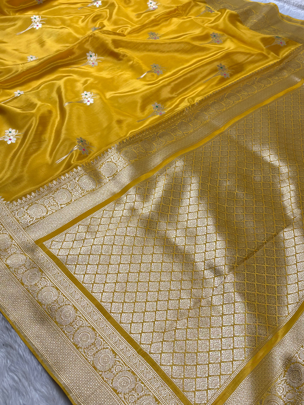 HO Crap Silk Mina Banarasi Saree
