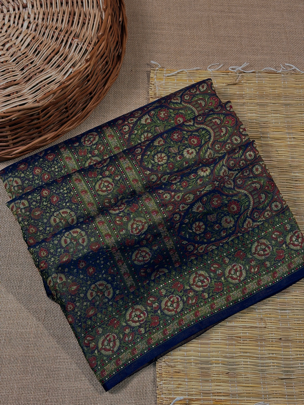 Premium Katan Jamawar Banarasi Saree