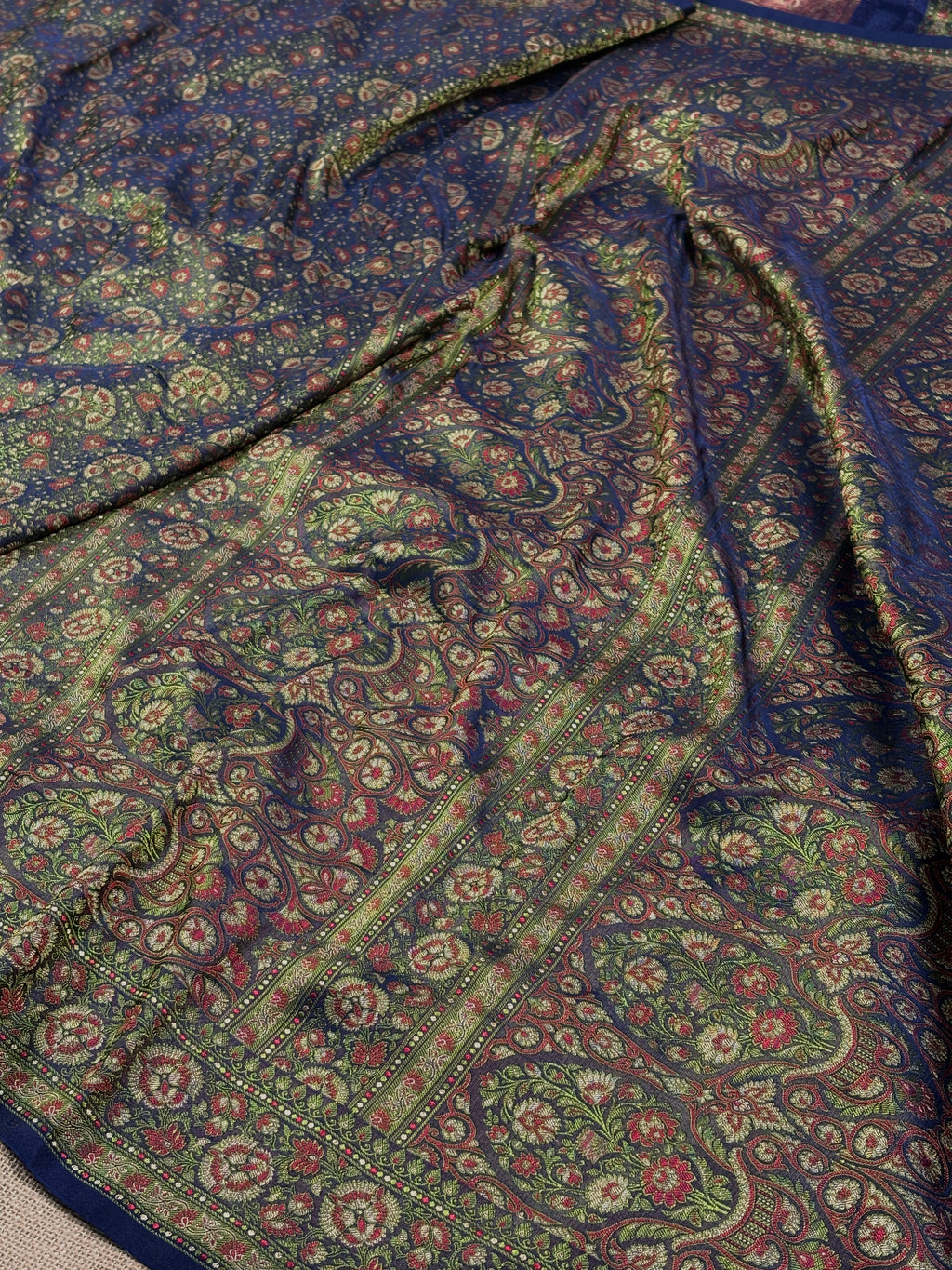Premium Katan Jamawar Banarasi Saree
