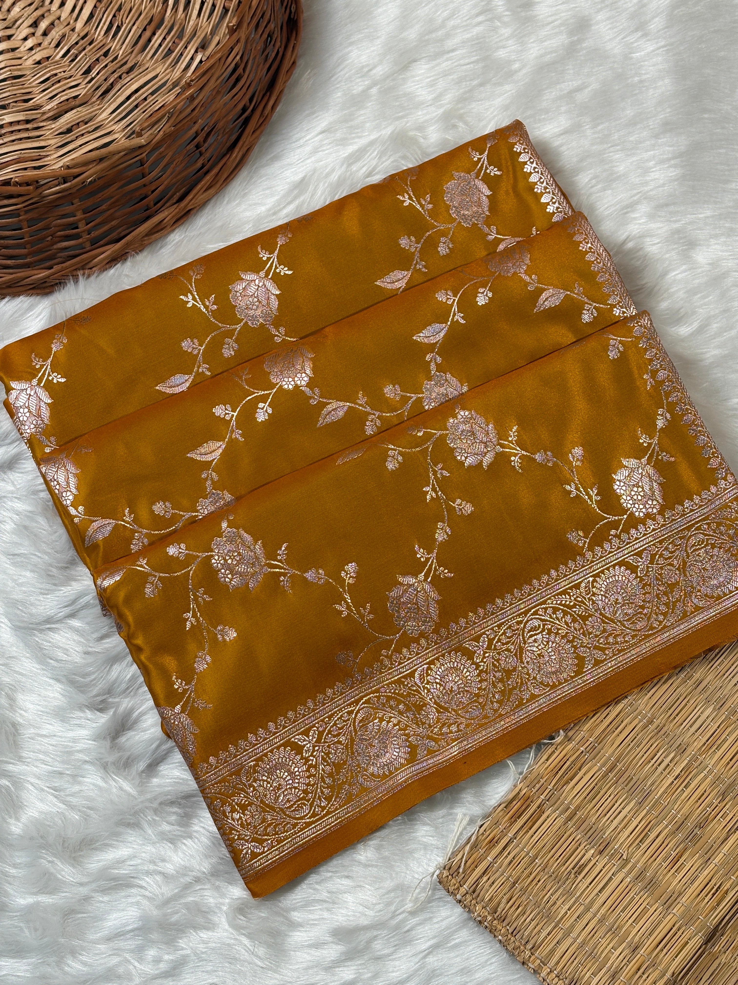 Mashru Katan Banarasi Saree