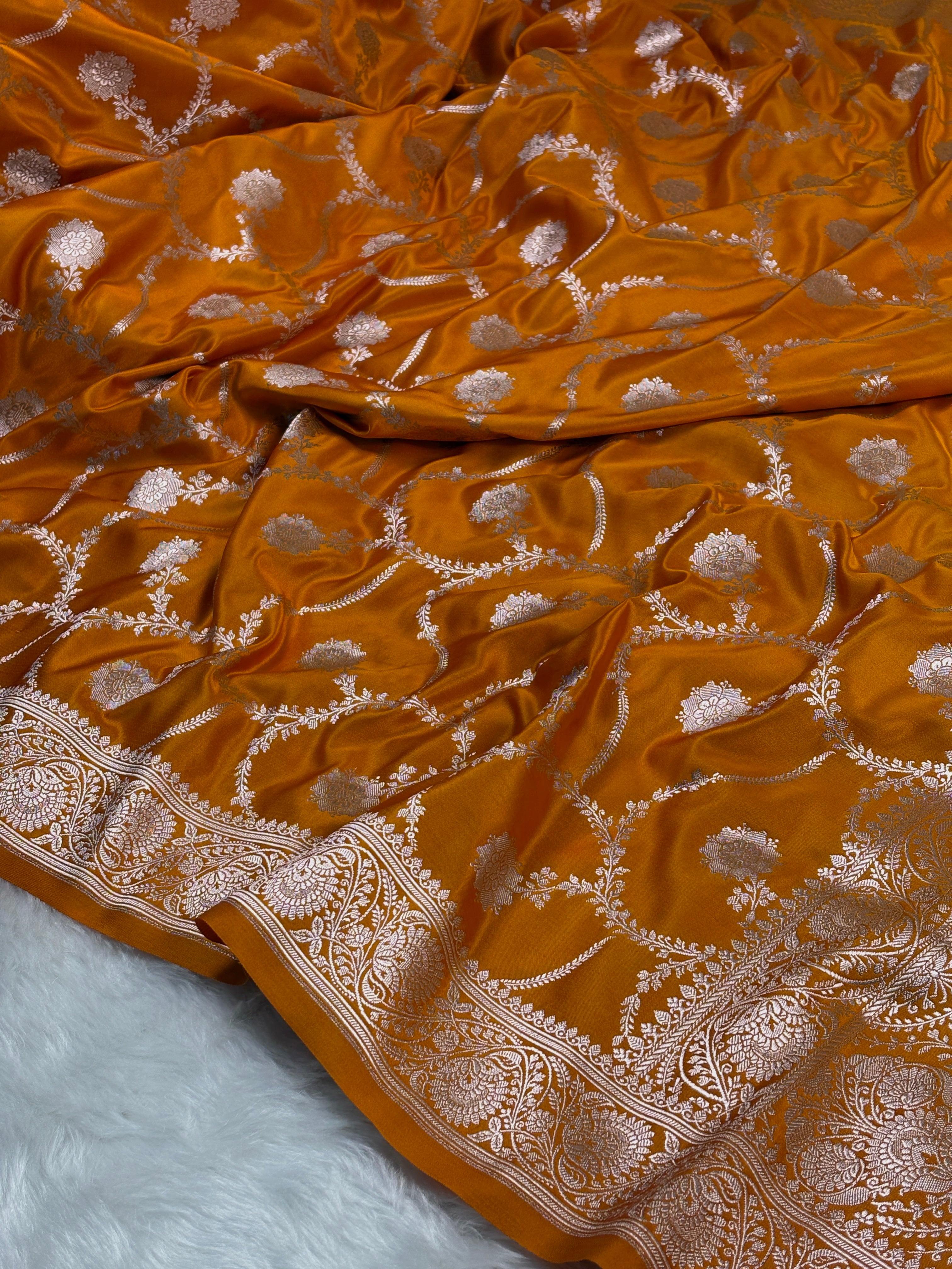 Mashru Katan Banarasi Saree