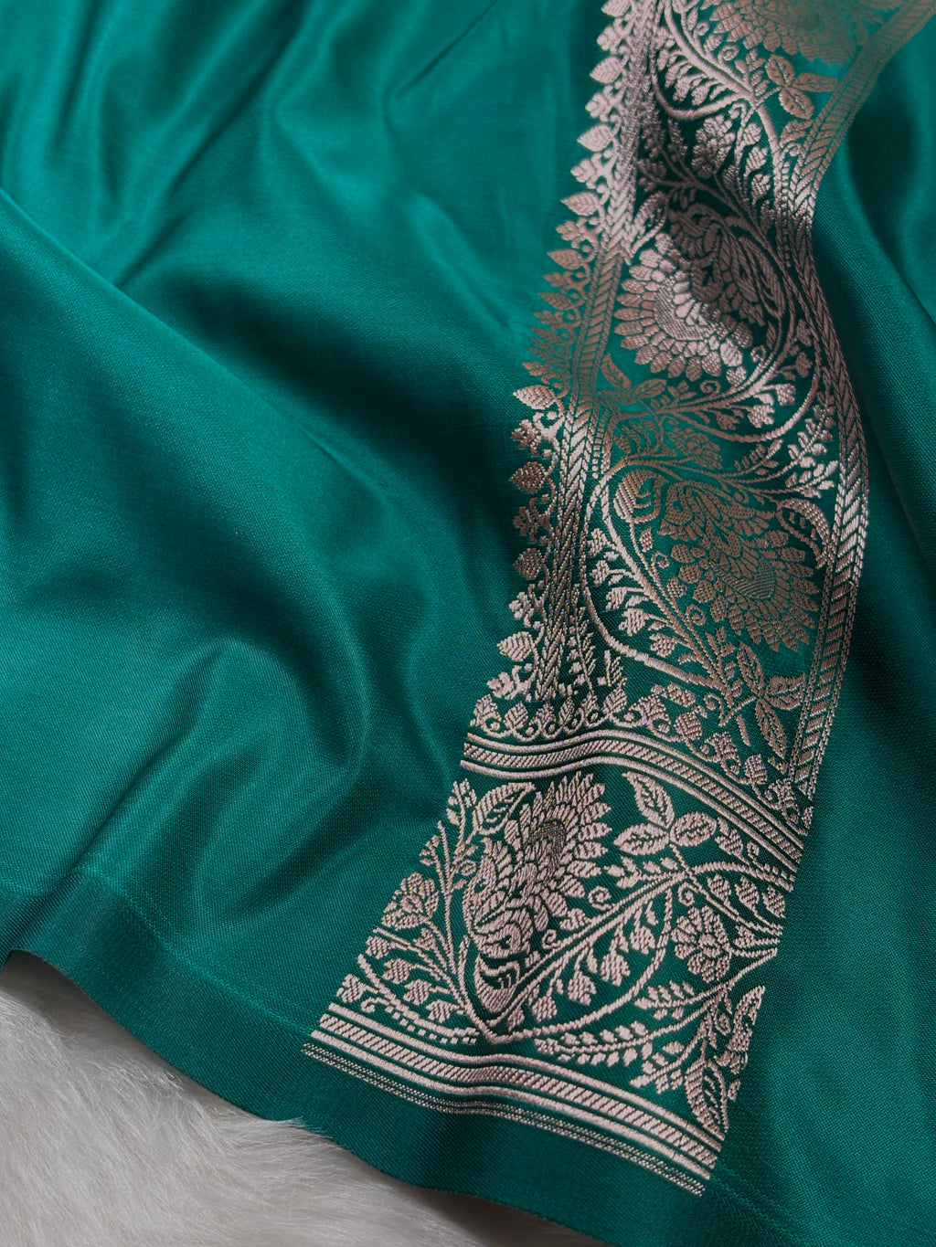Mashru Katan Banarasi Saree