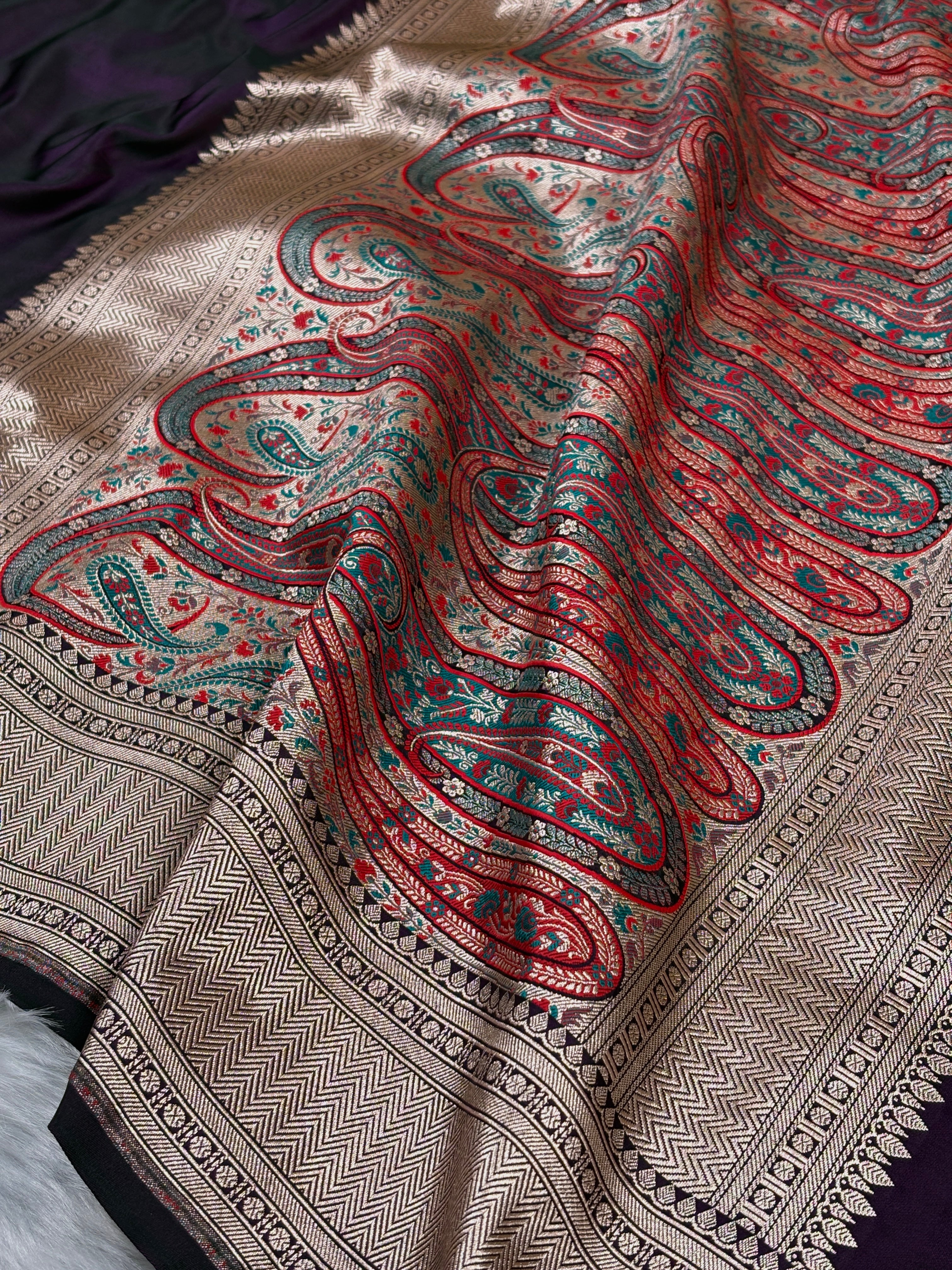 Premium Mashru Katan Tilfi Pallu Banarasi Saree