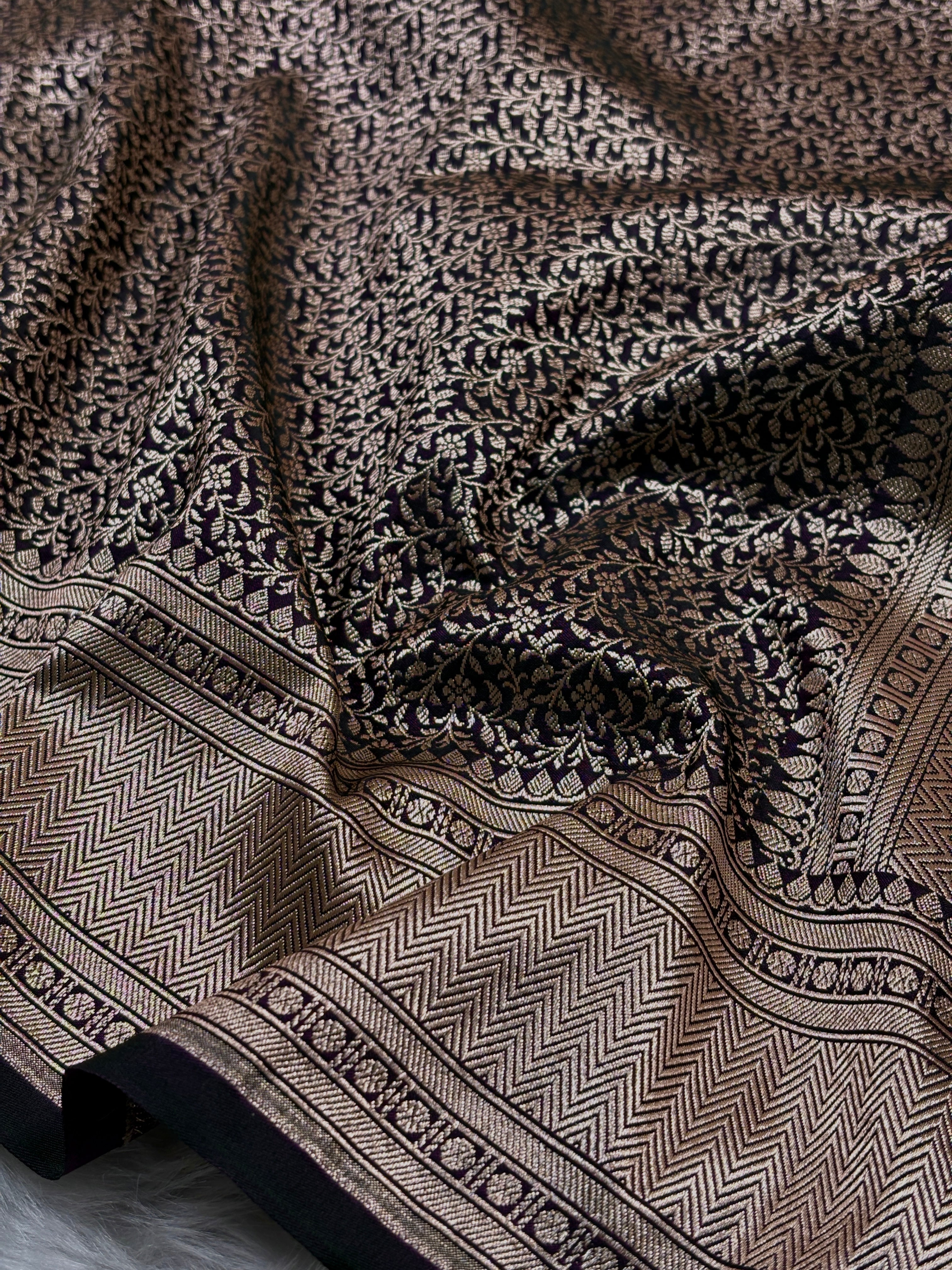 Premium Mashru Katan Tilfi Pallu Banarasi Saree