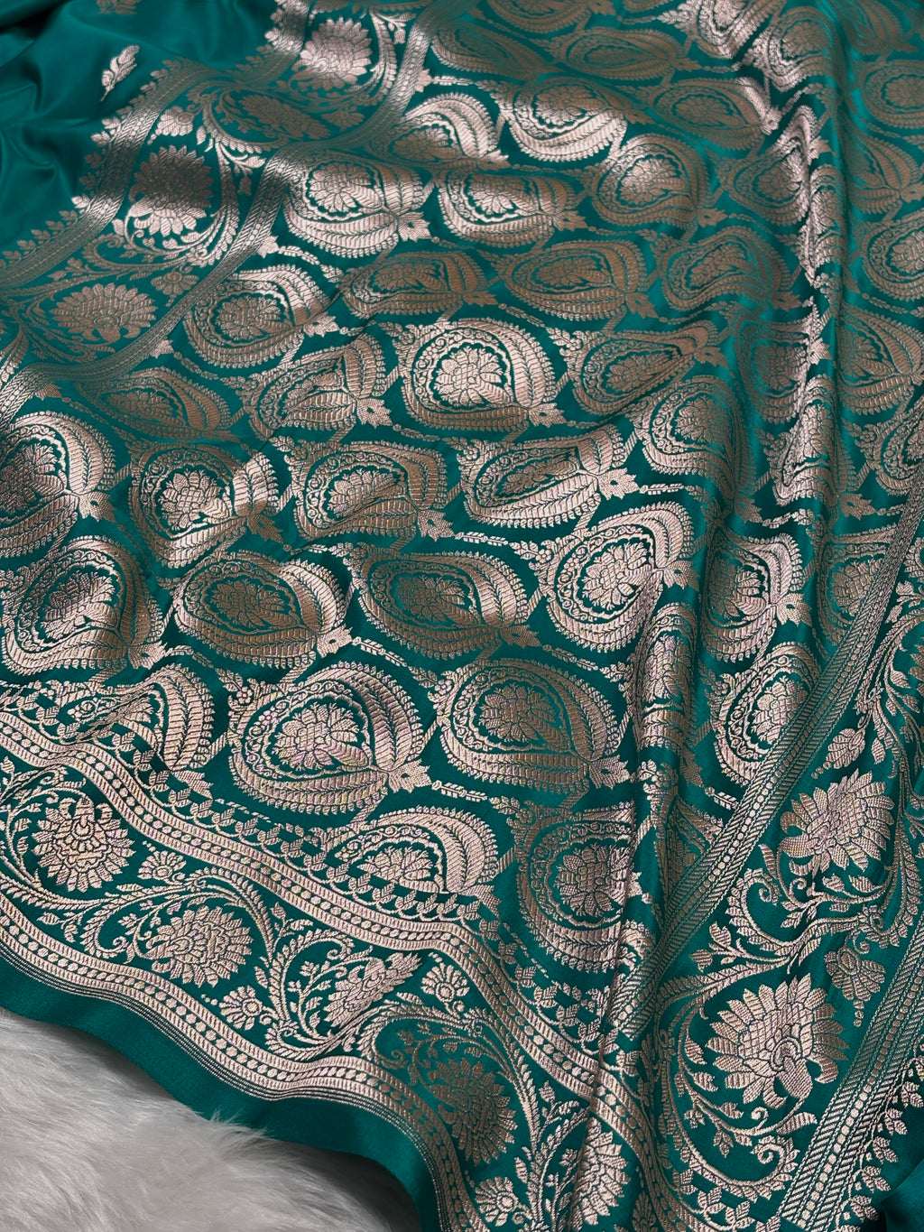 Mashru Katan Banarasi Saree