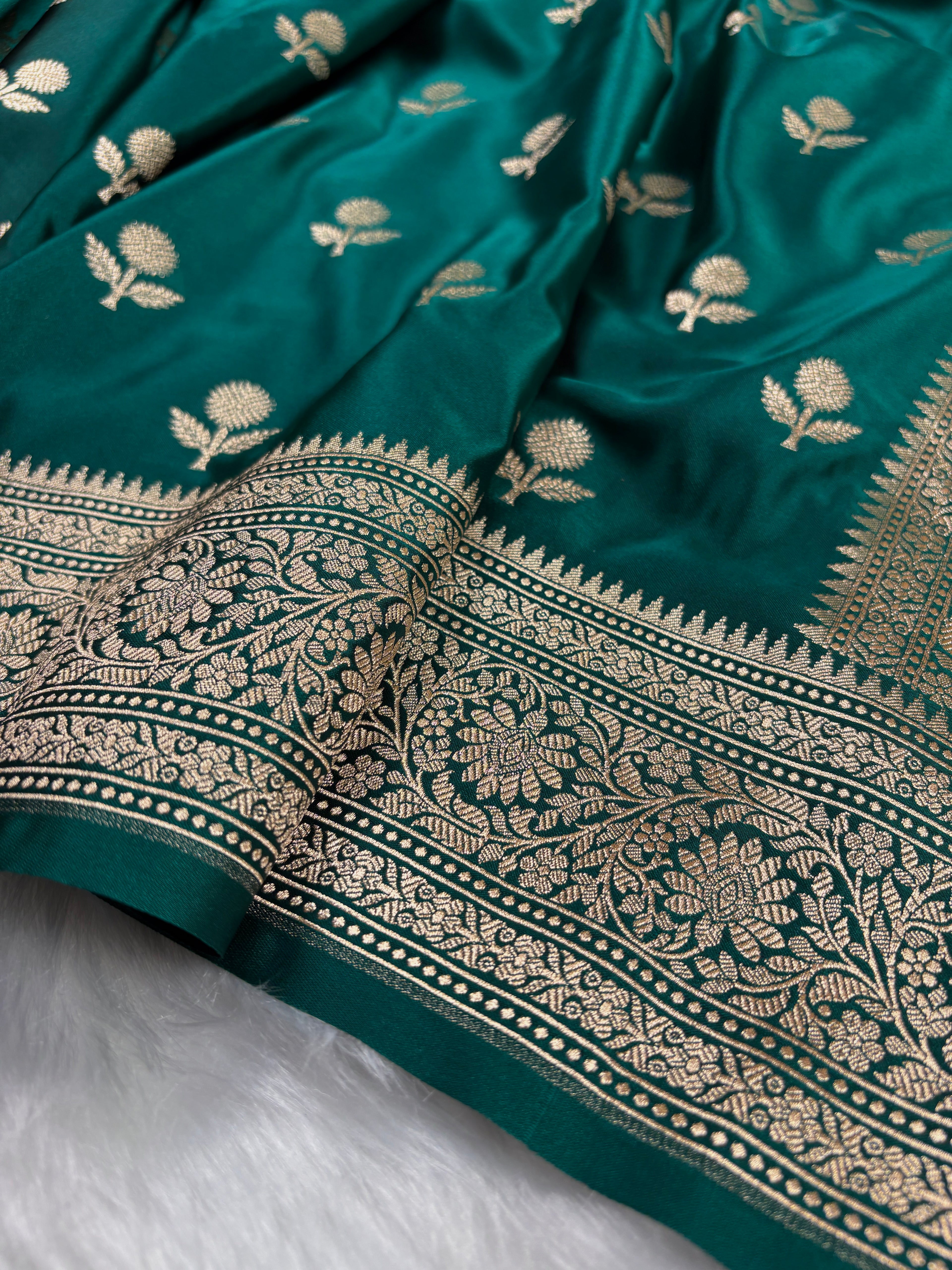 Mashru Katan Banarasi Saree
